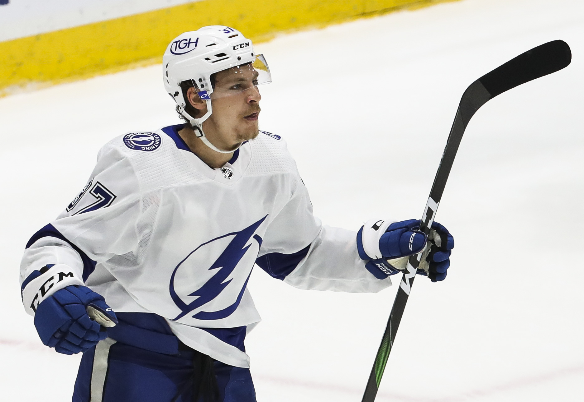 Undersized Yanni Gourde carving out a role with Lightning - Sports  Illustrated