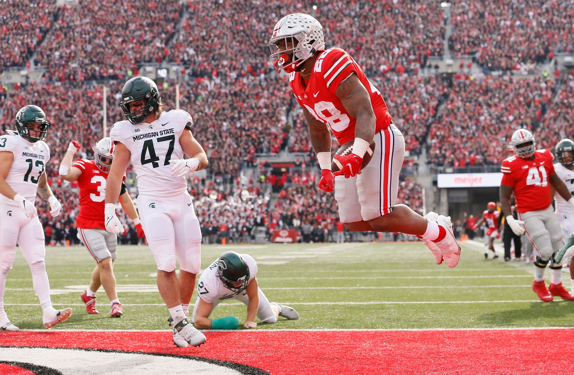 AP Top 25: Ohio State jumps Michigan, moves to No. 2. Washington