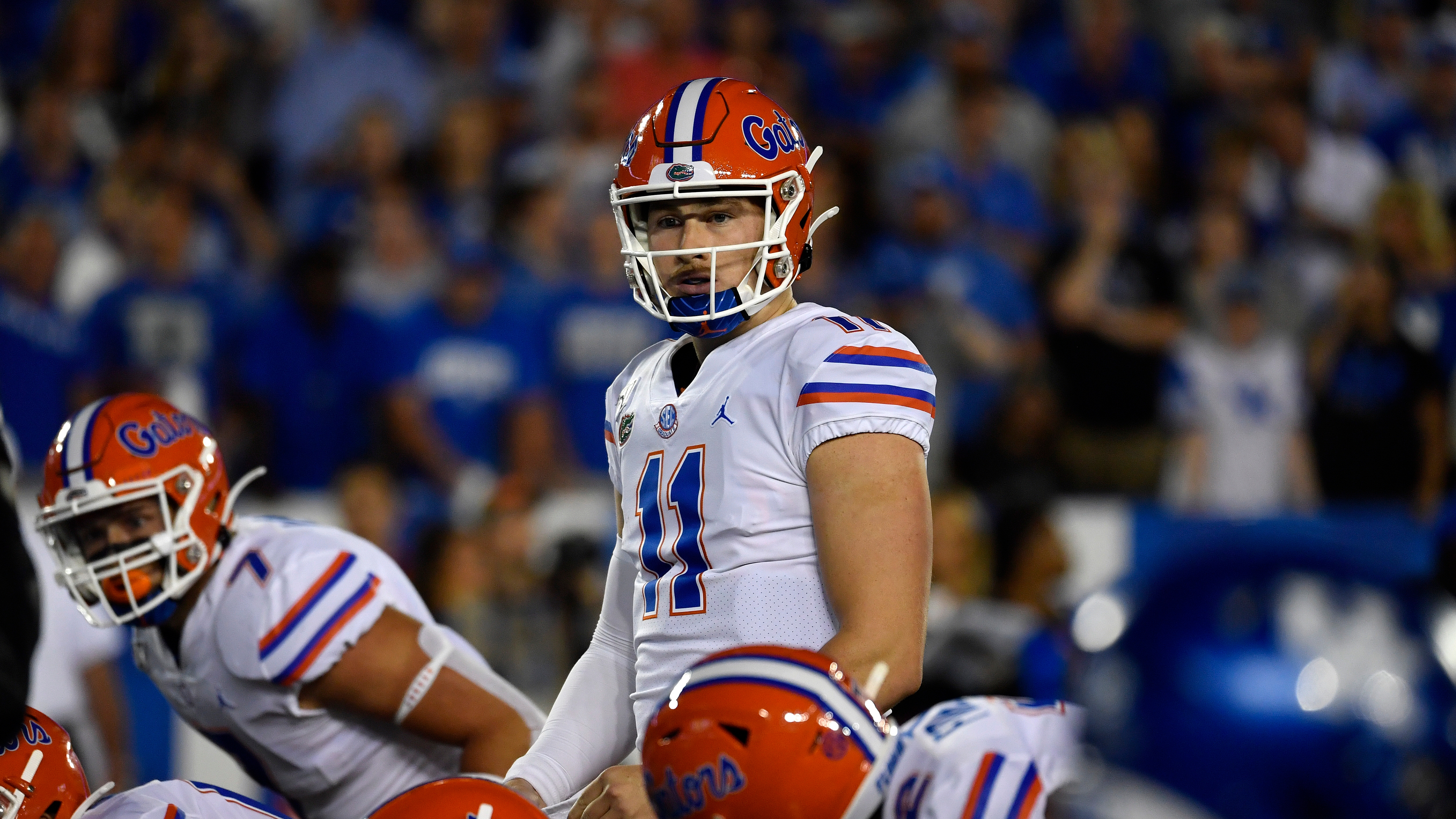 Kyle Trask Florida Gators Unsigned Looking to Pass Photograph