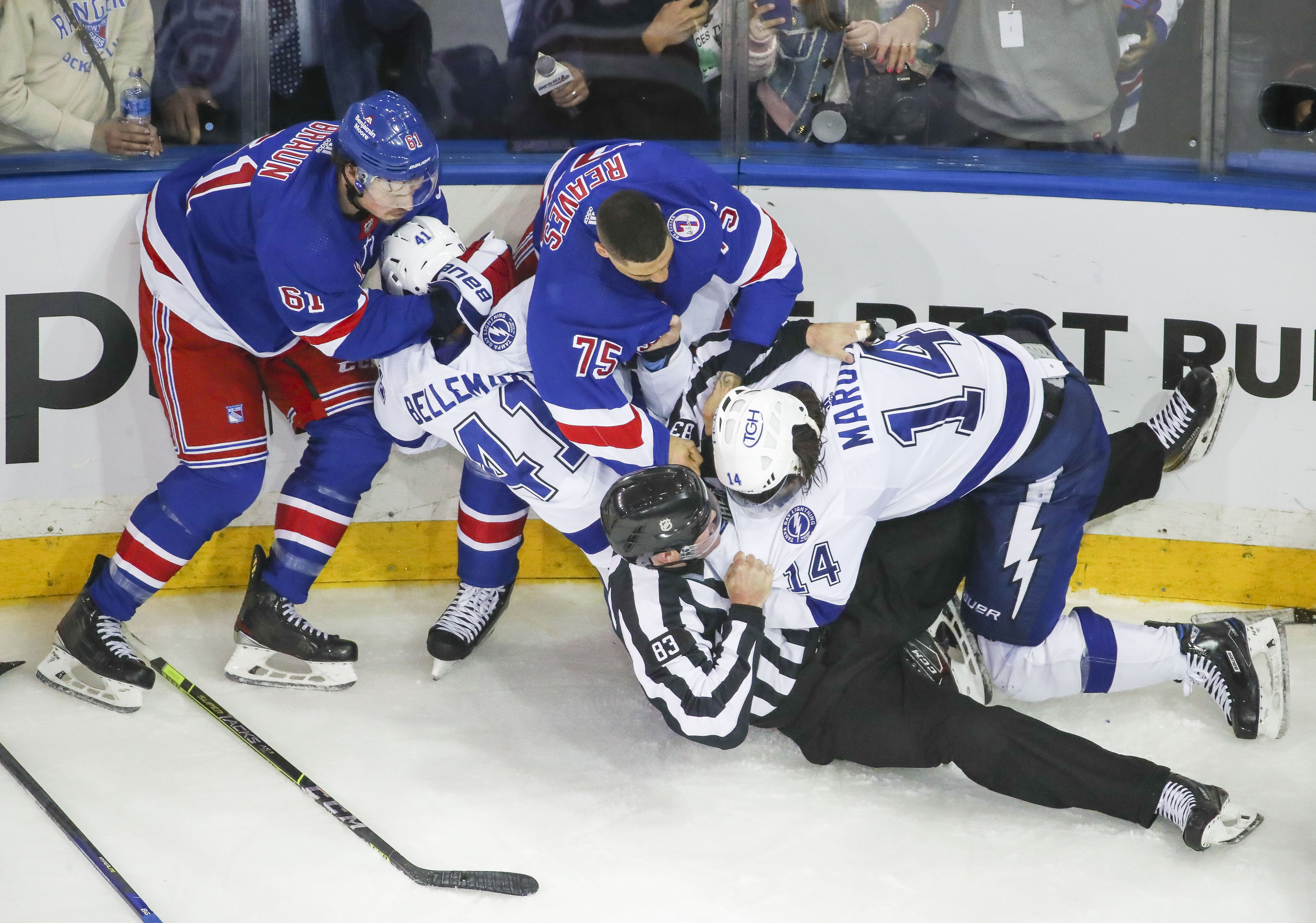 Ondrej Palat opens the scoring early in game 5 #nyr