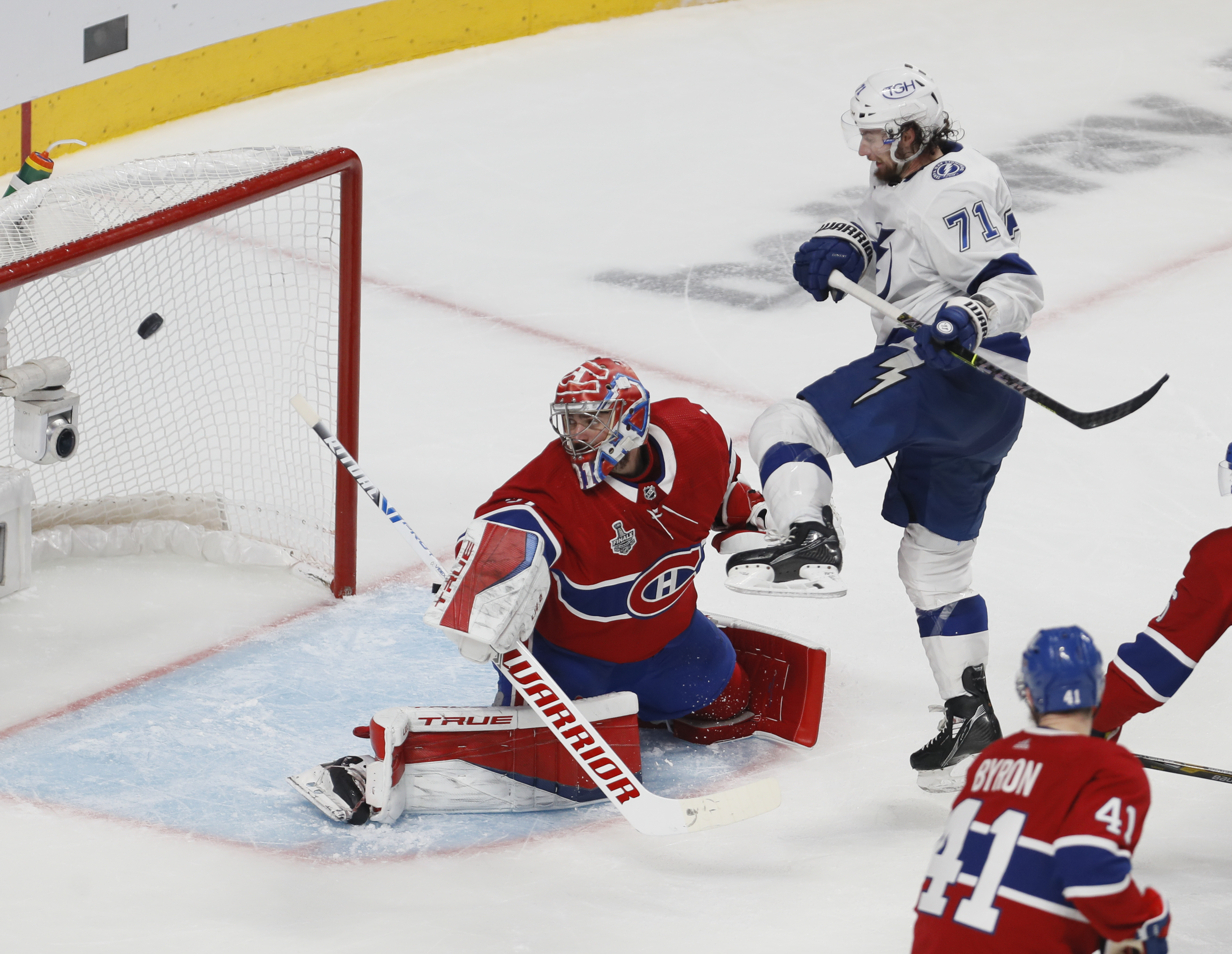 Brandon's Joel Edmundson brings Stanley Cup to his hometown