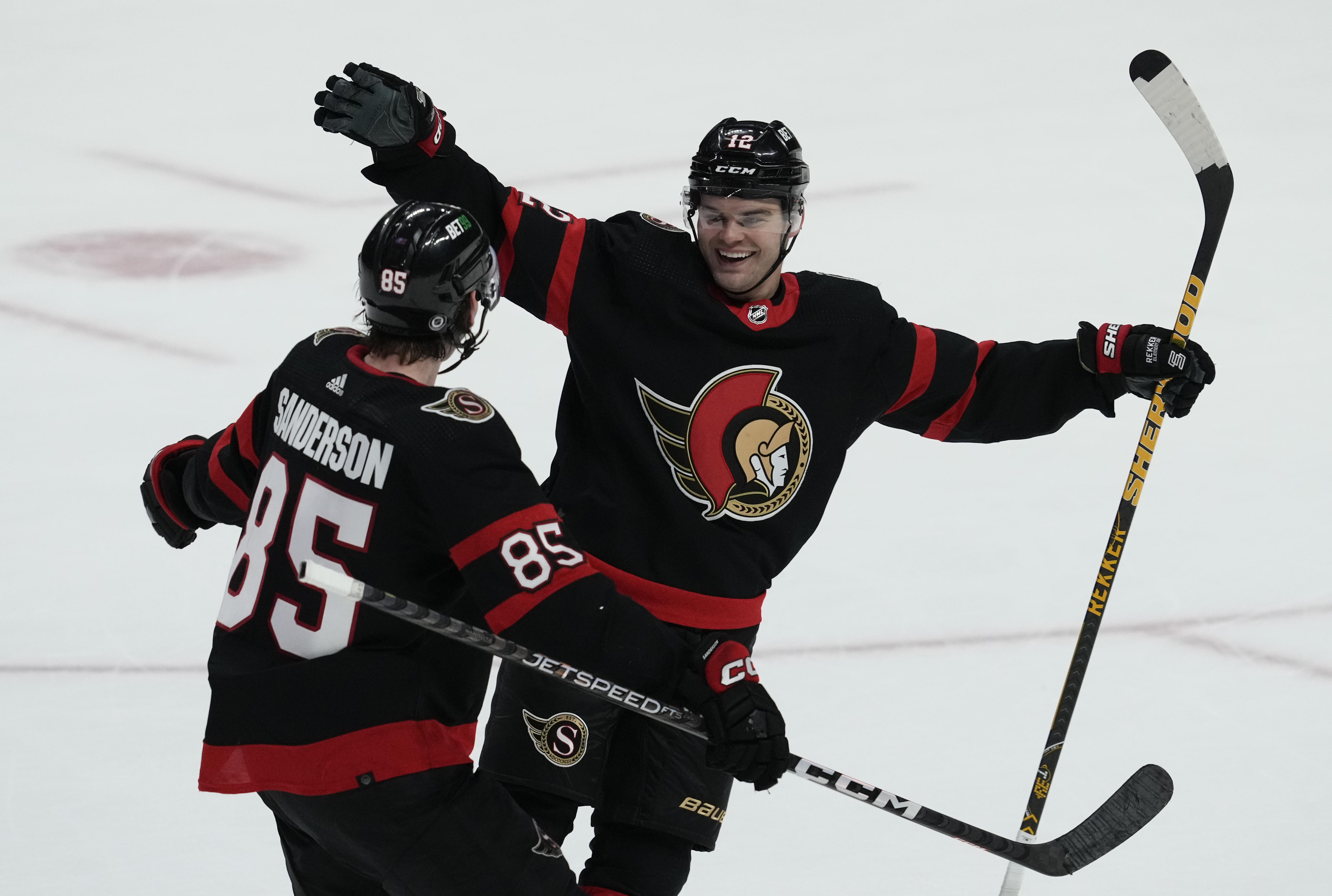 Ottawa Senators TRADE Alex DeBrincat To Detroit Red Wings, Acquire Dominik  Kubalik, Sebrango + Picks 