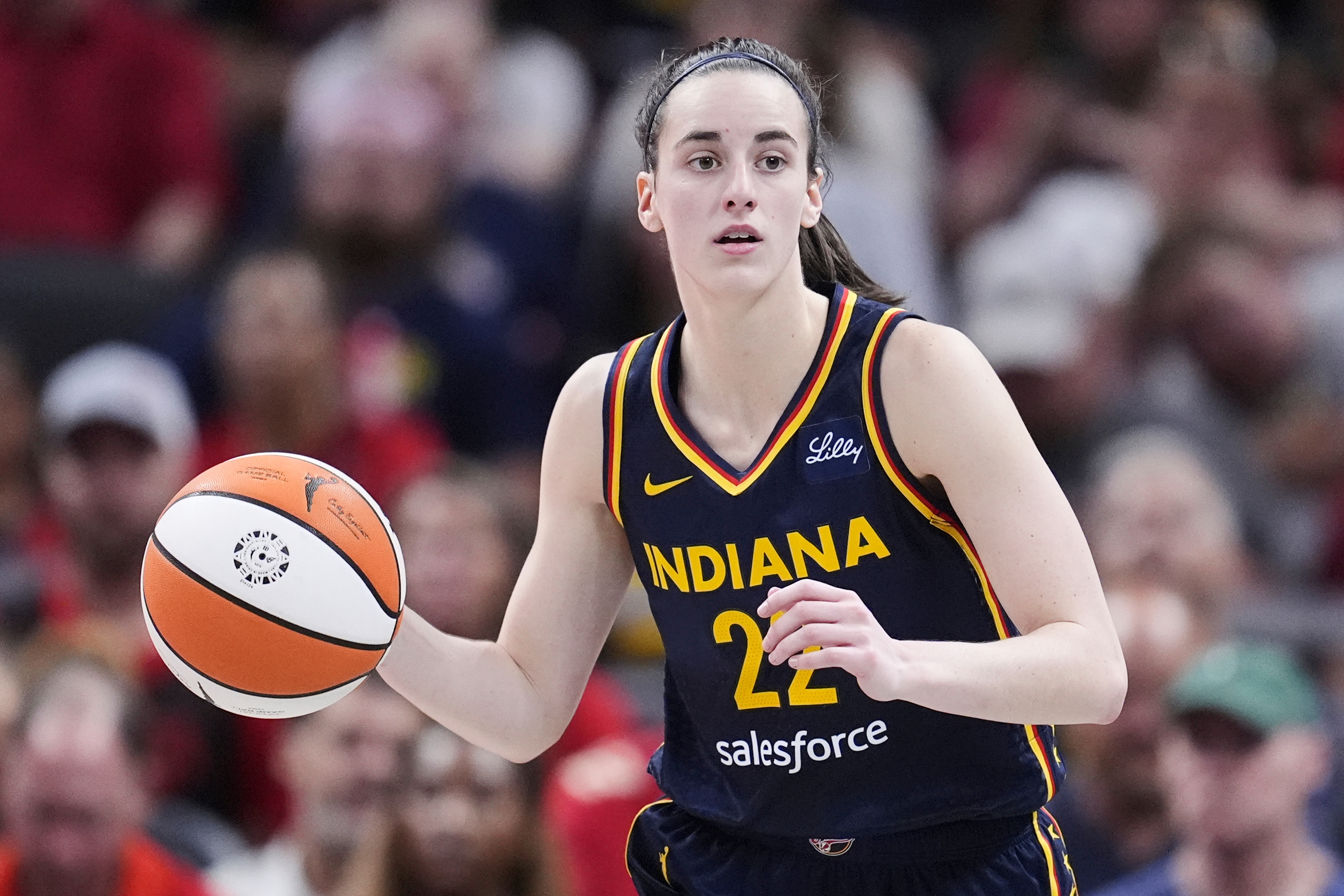 Stronger Caitlin Clark gears up for second WNBA season with a revamped and  upgraded Fever roster - The Globe and Mail
