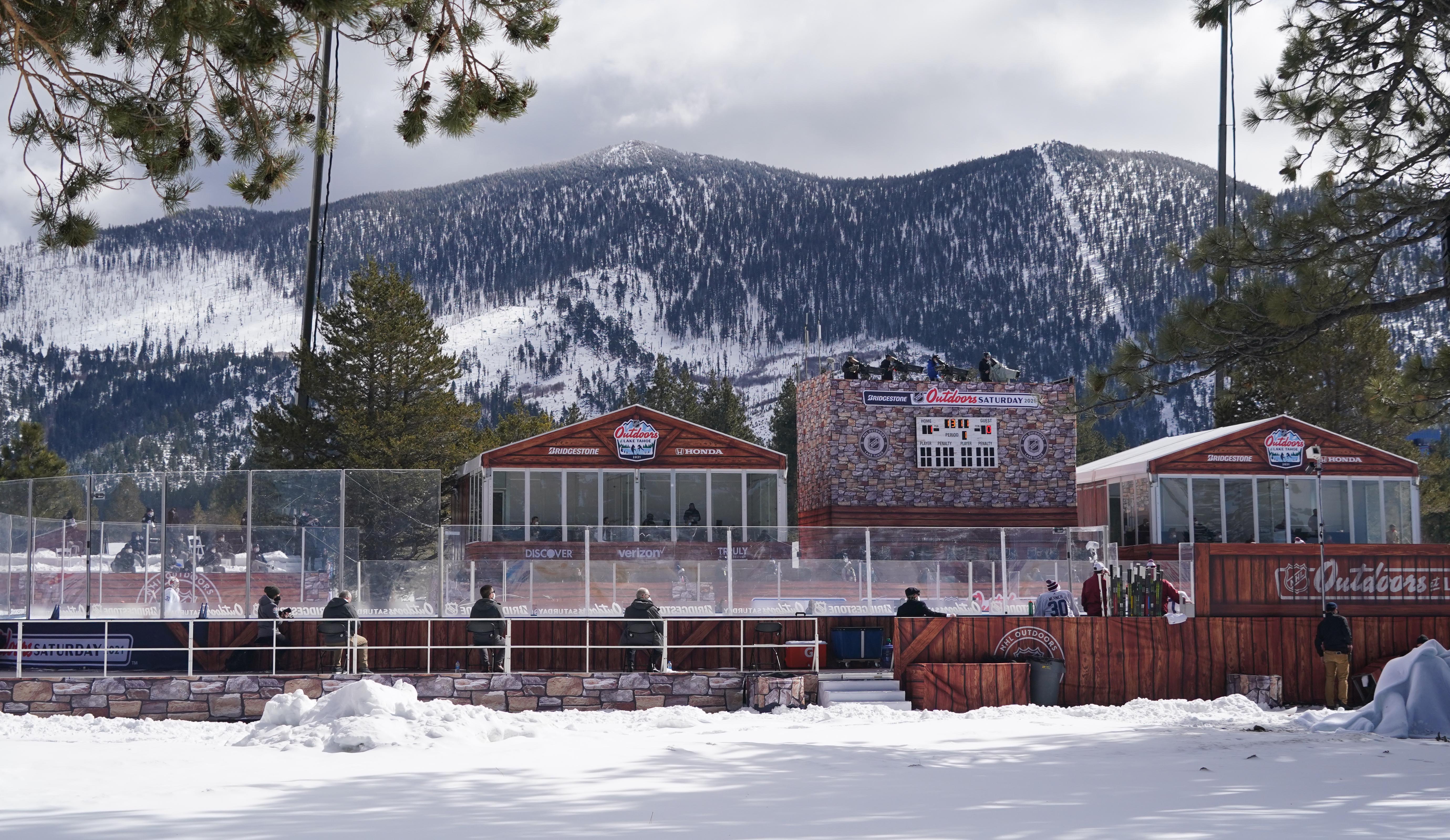 Bright sun, poor ice delay outdoor NHL game at Lake Tahoe –
