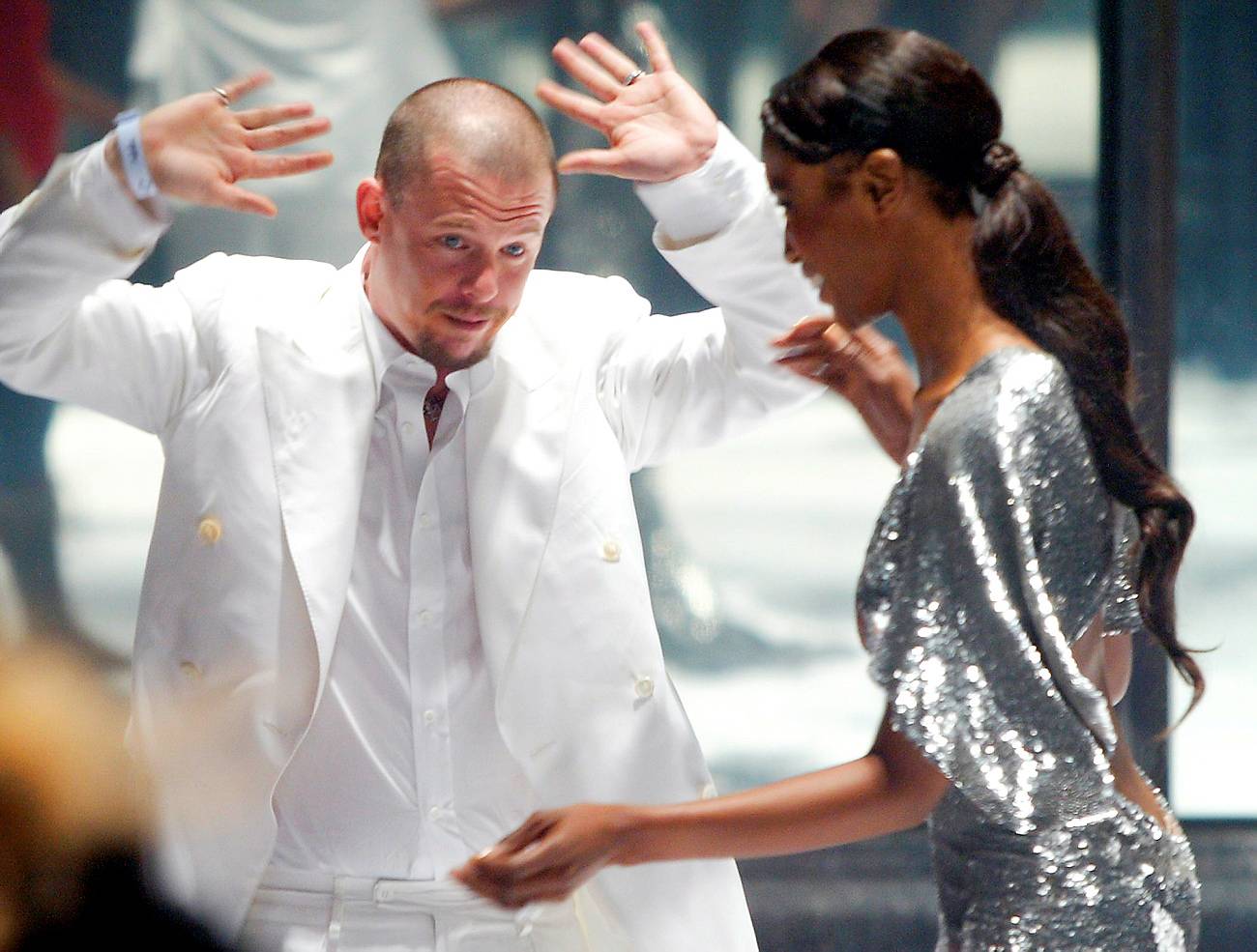 Alexander McQueen killed himself while high on cocaine due to