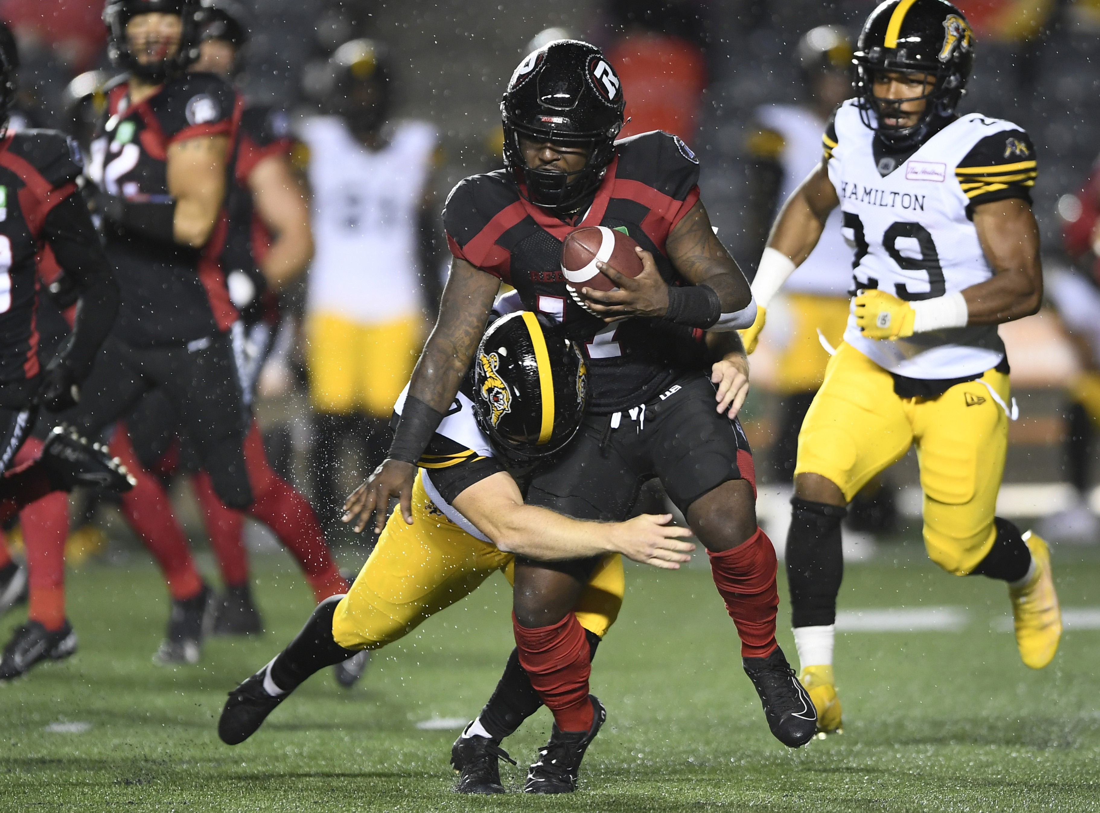 Tiger-Cats edge Argos, advance to Eastern final against RedBlacks - The  Globe and Mail