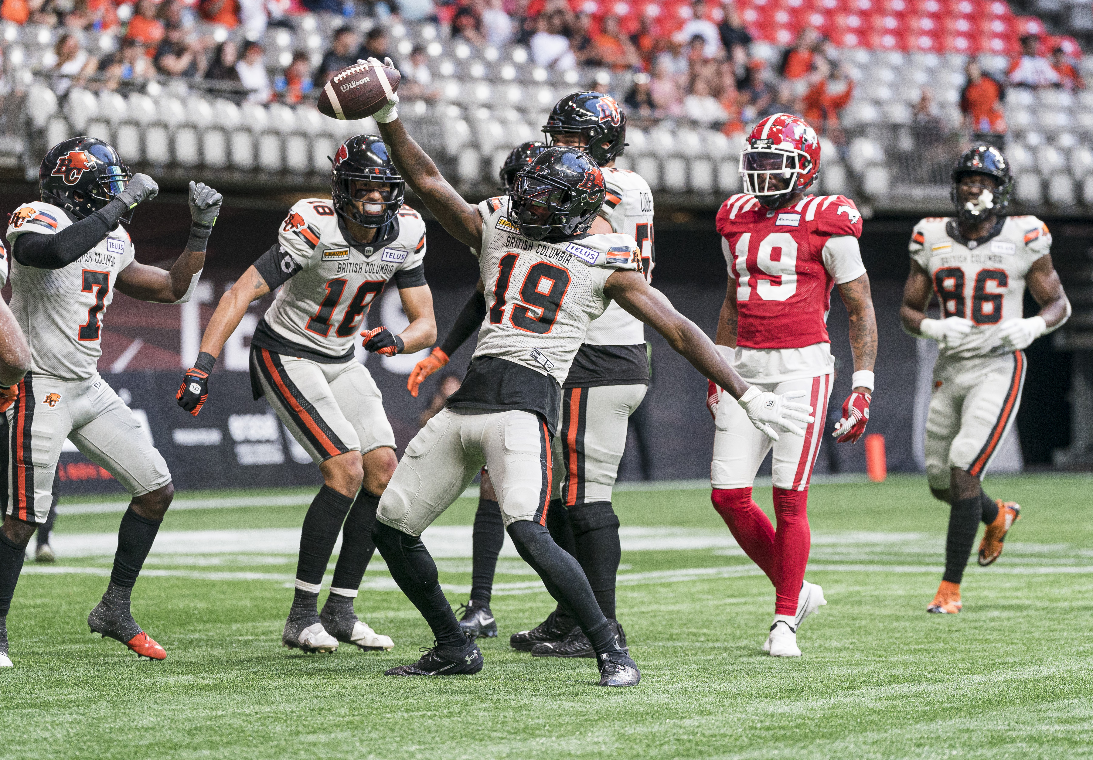 Vernon Adams Jr. shines as B.C. Lions hand Ottawa Redblacks third