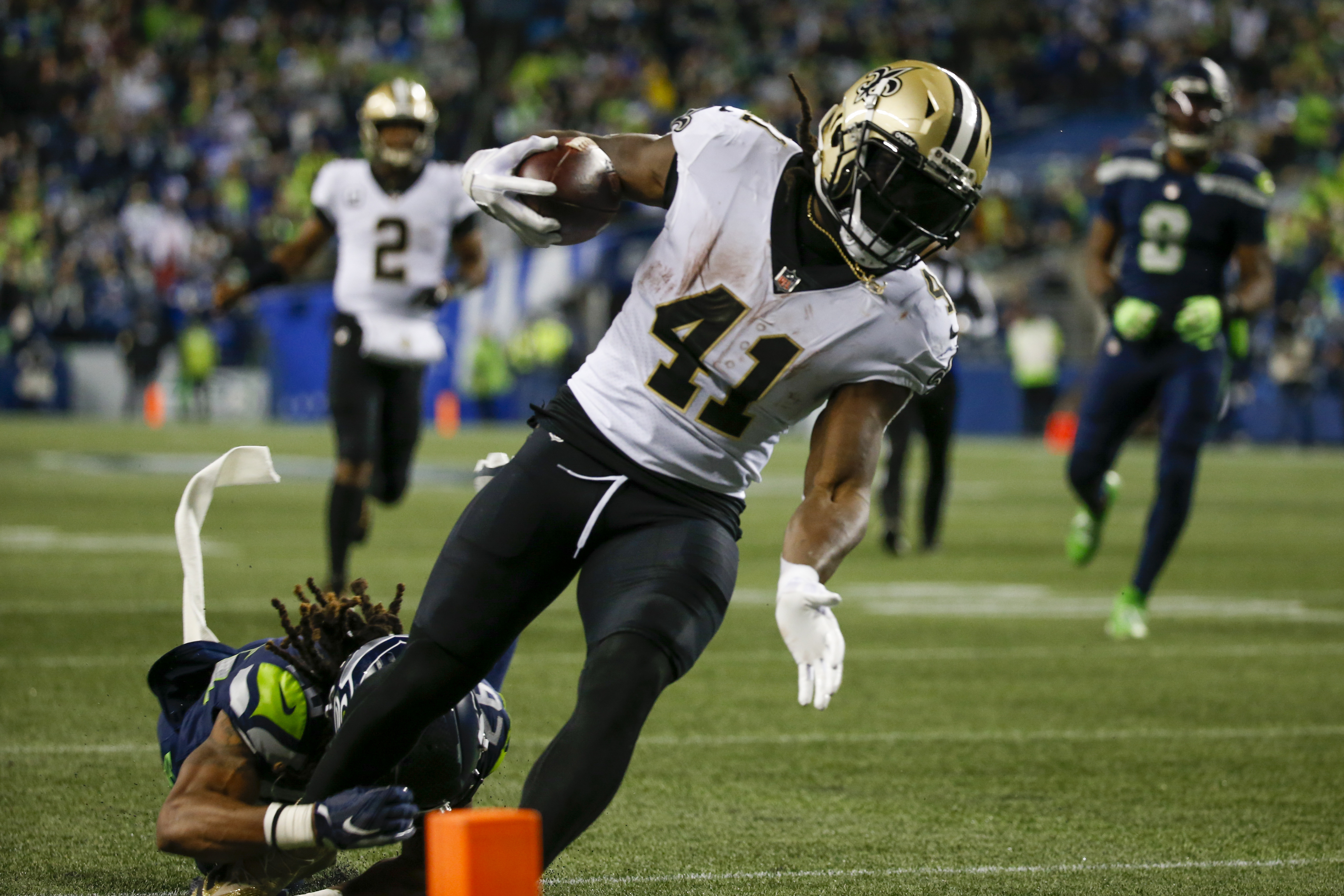 SEAHAWKS: Mistakes doom Seattle in 13-10 loss to Saints