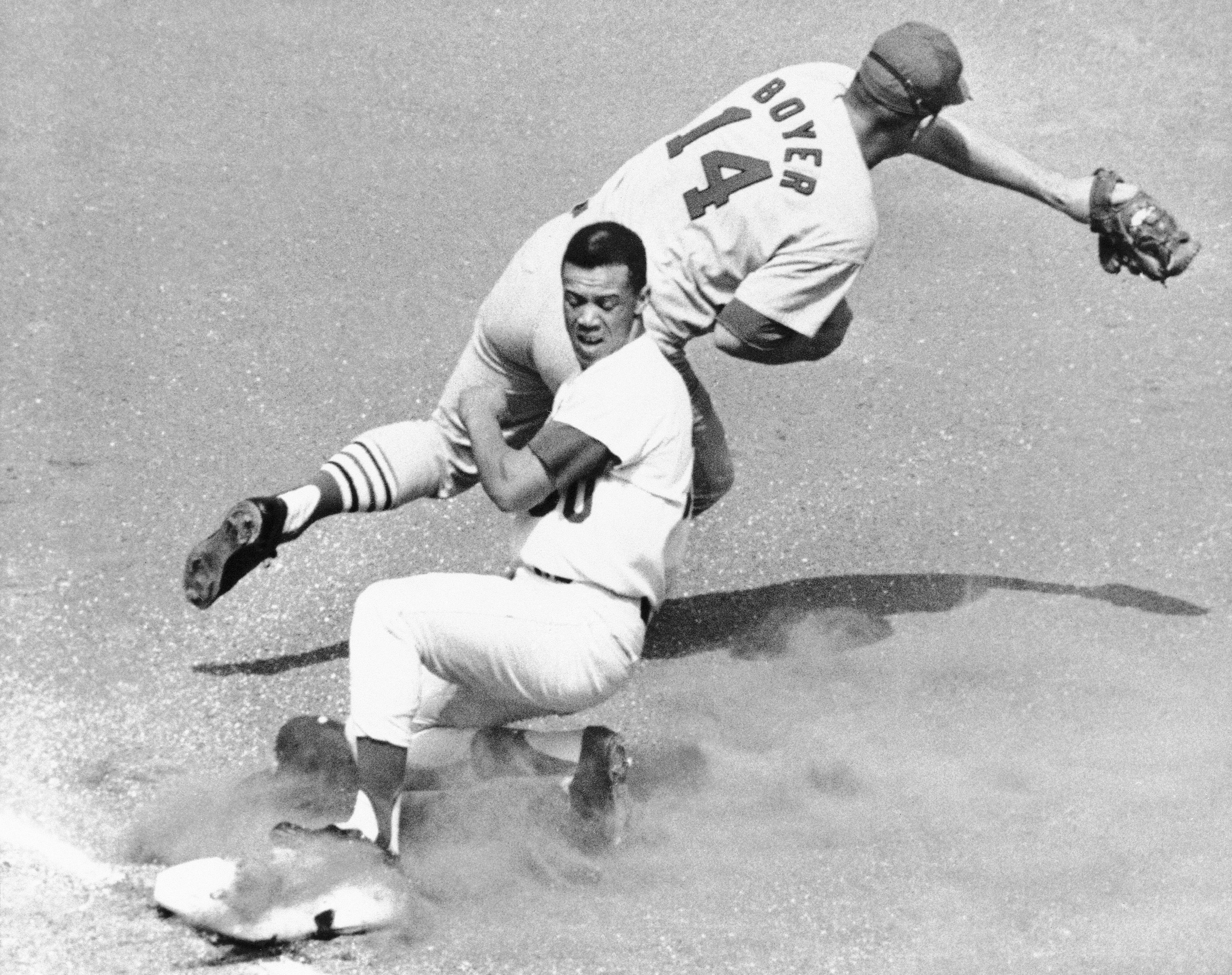 Maury Wills  LEAVes of Dodger Blue