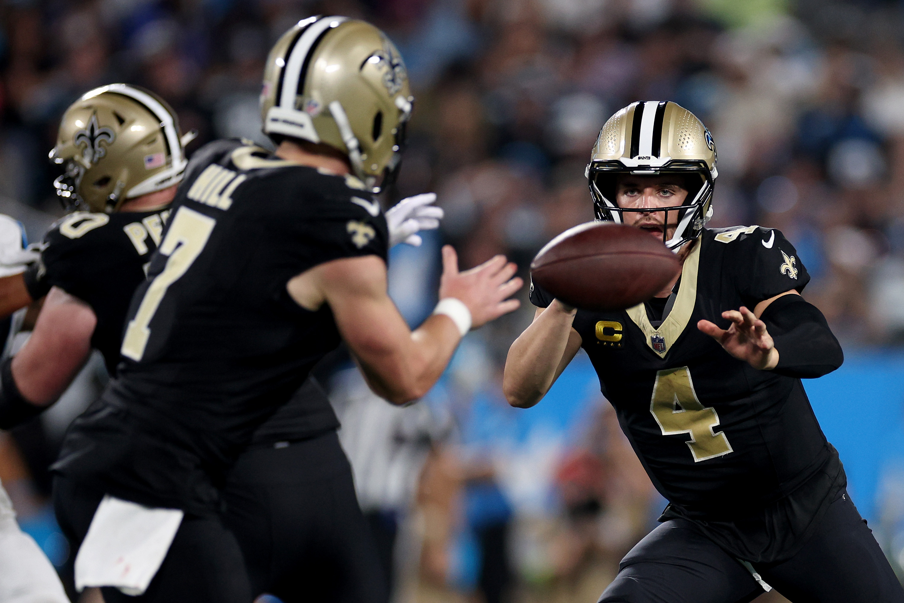 Tony Jones Jr. scores twice, Saints' defense shuts down Panthers' Bryce  Young in 20-17 win