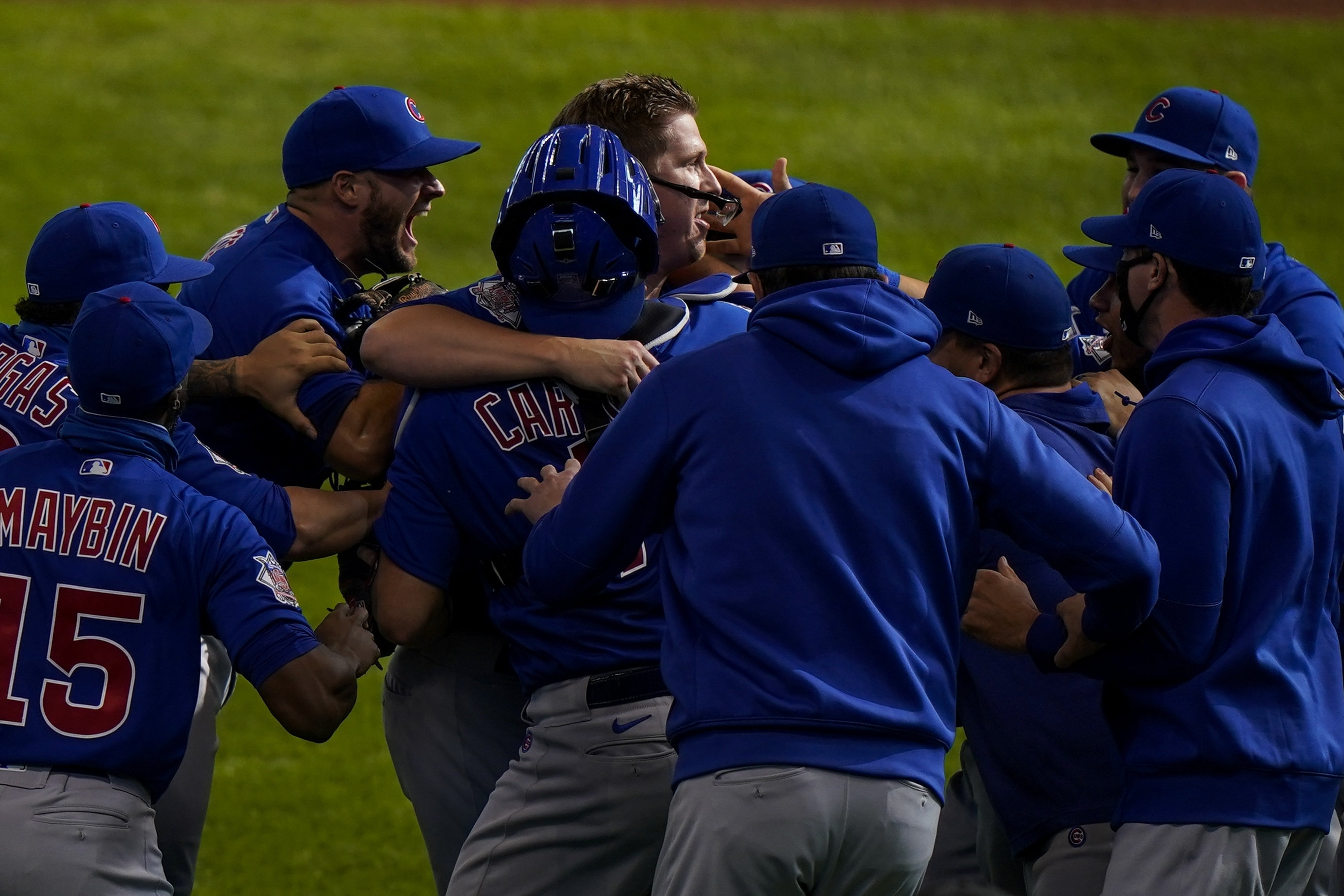 Cubs' Alec Mills throws no-hitter against the Brewers