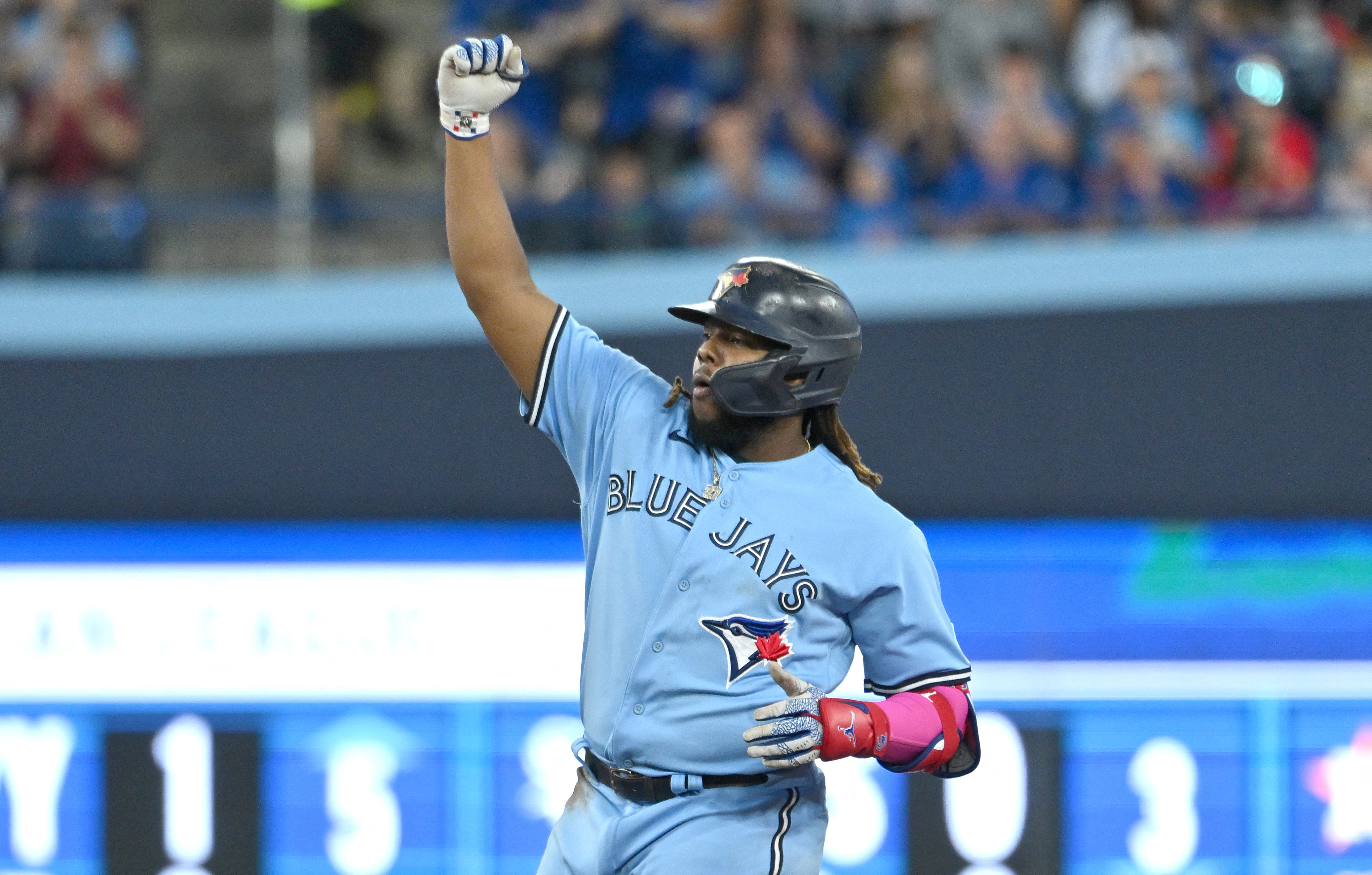 Danny Jansen's walk-off single caps Jays comeback as they sweep Atlanta -  The Globe and Mail