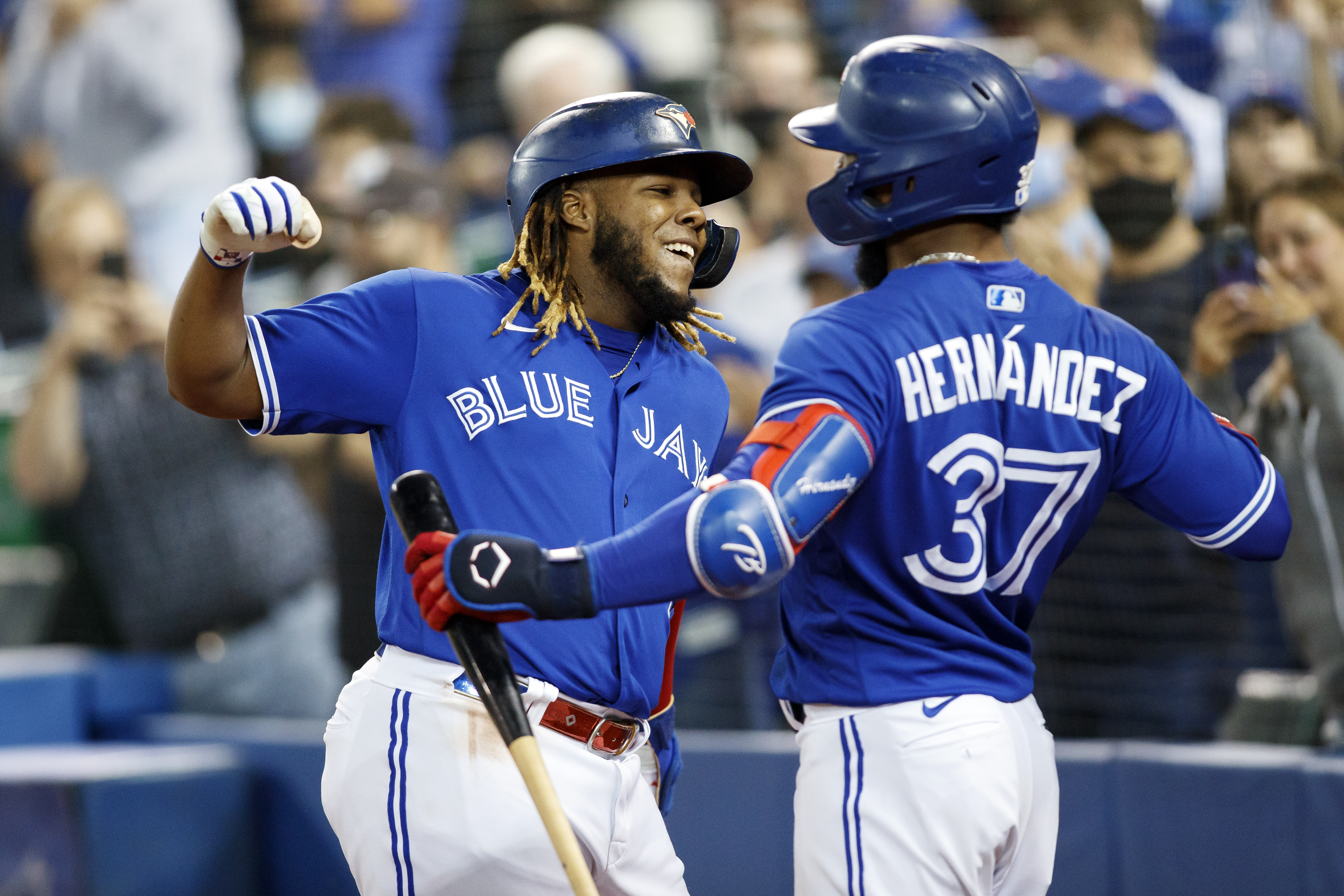 Blue Jays scratch Manoah (stomach bug) from Game 1 start vs. Rays in  doubleheader