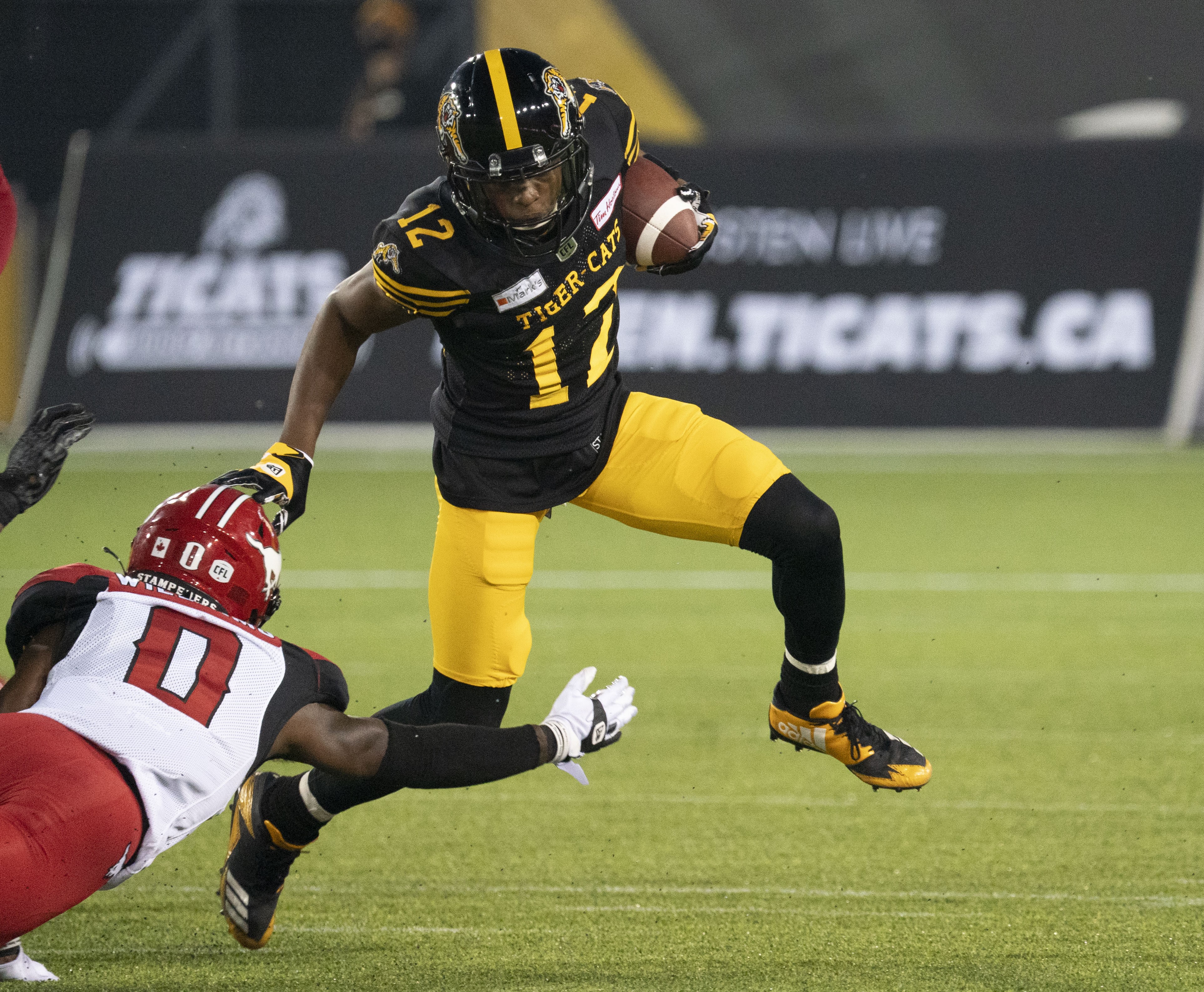 Hamilton Tiger-Cats defeat Calgary Stampeders