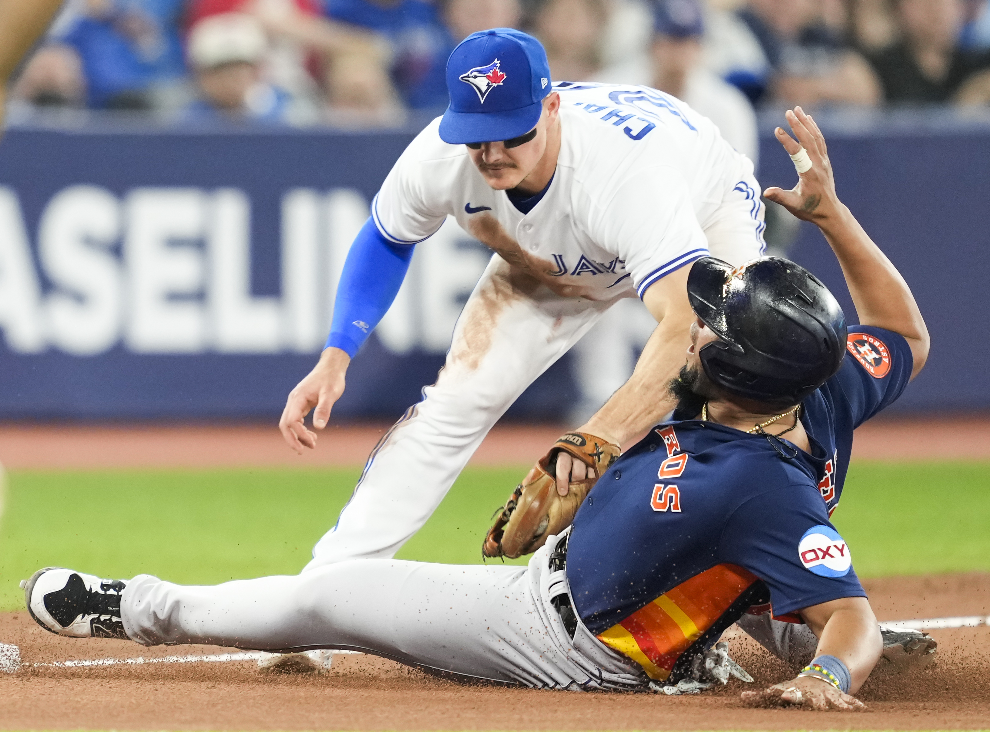 Bichette and Blue Jays Retain Momentum With Walk-Off Win - Sports  Illustrated Toronto Blue Jays News, Analysis and More