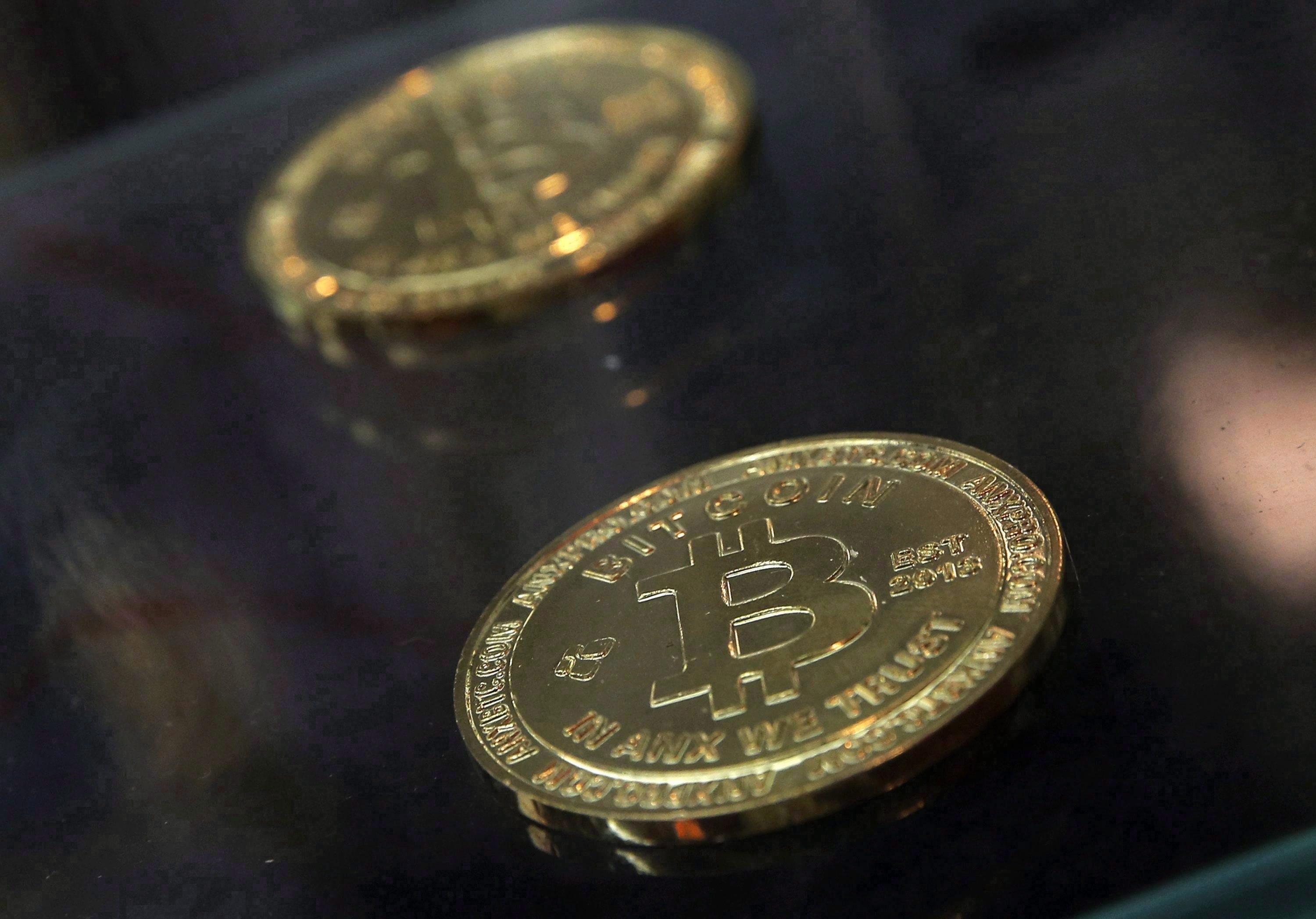 investește în bitcoin tsx poți face bani cu tranzacționarea valutară