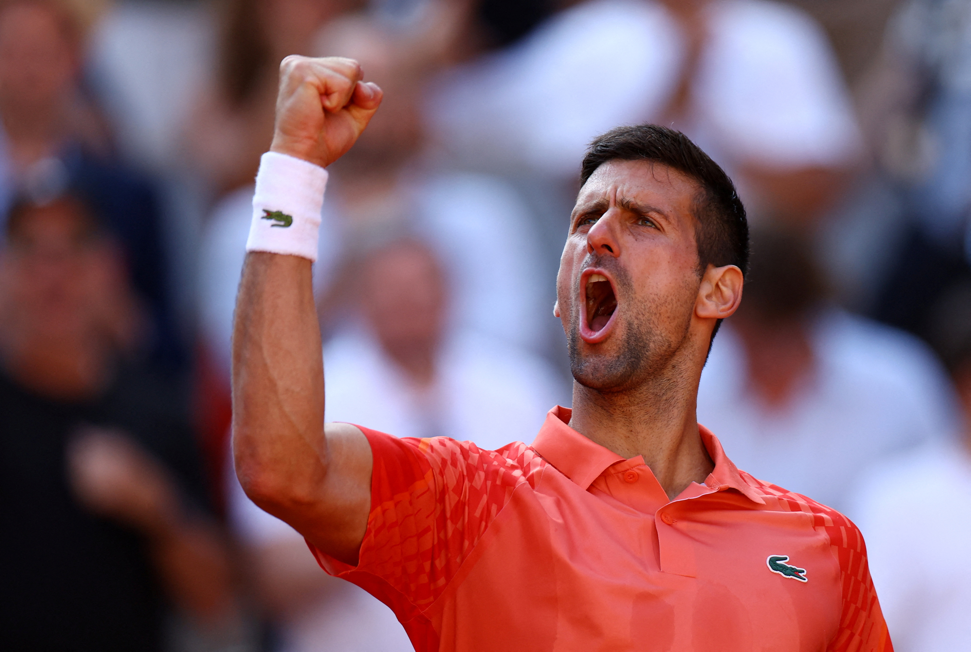 Novak Djokovic wins at French Open to reach 45th Grand Slam semi