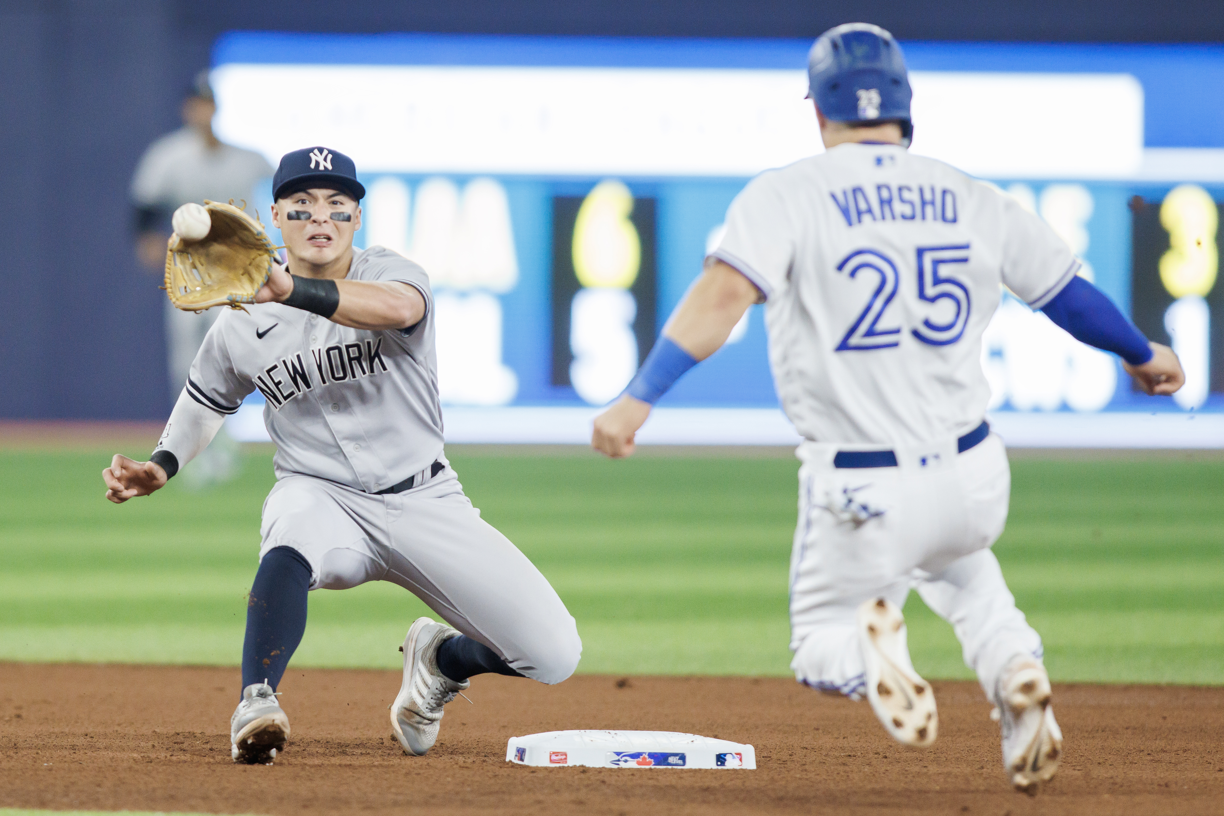 Judge and Volpe homer, Cortes wins as Yankees beat Blue Jays 4-2