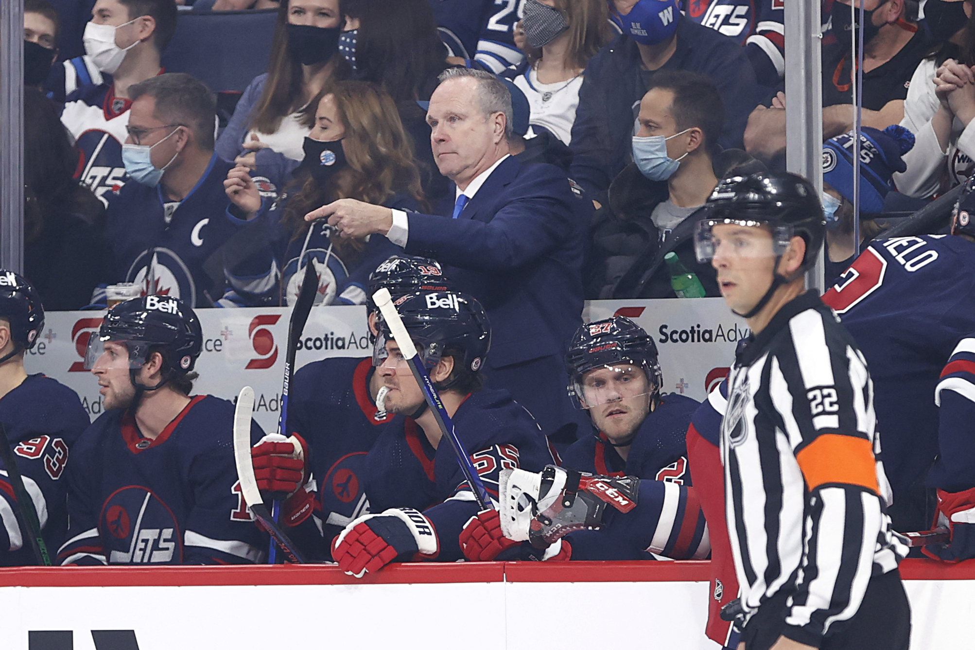 Jets lose to Capitals 5-2