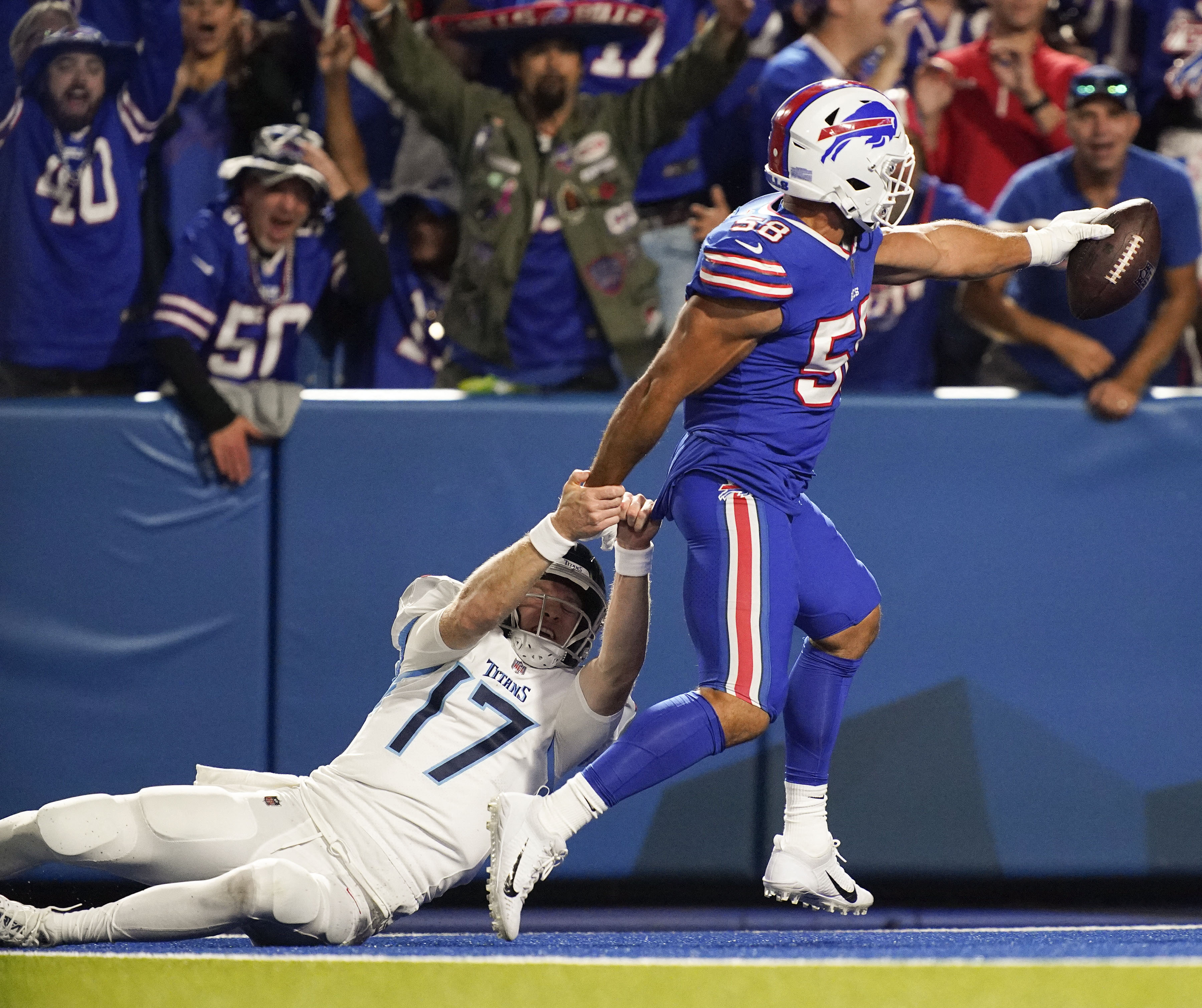 Diggs scores 3 TDs for Bills in 41-7 rout of Titans