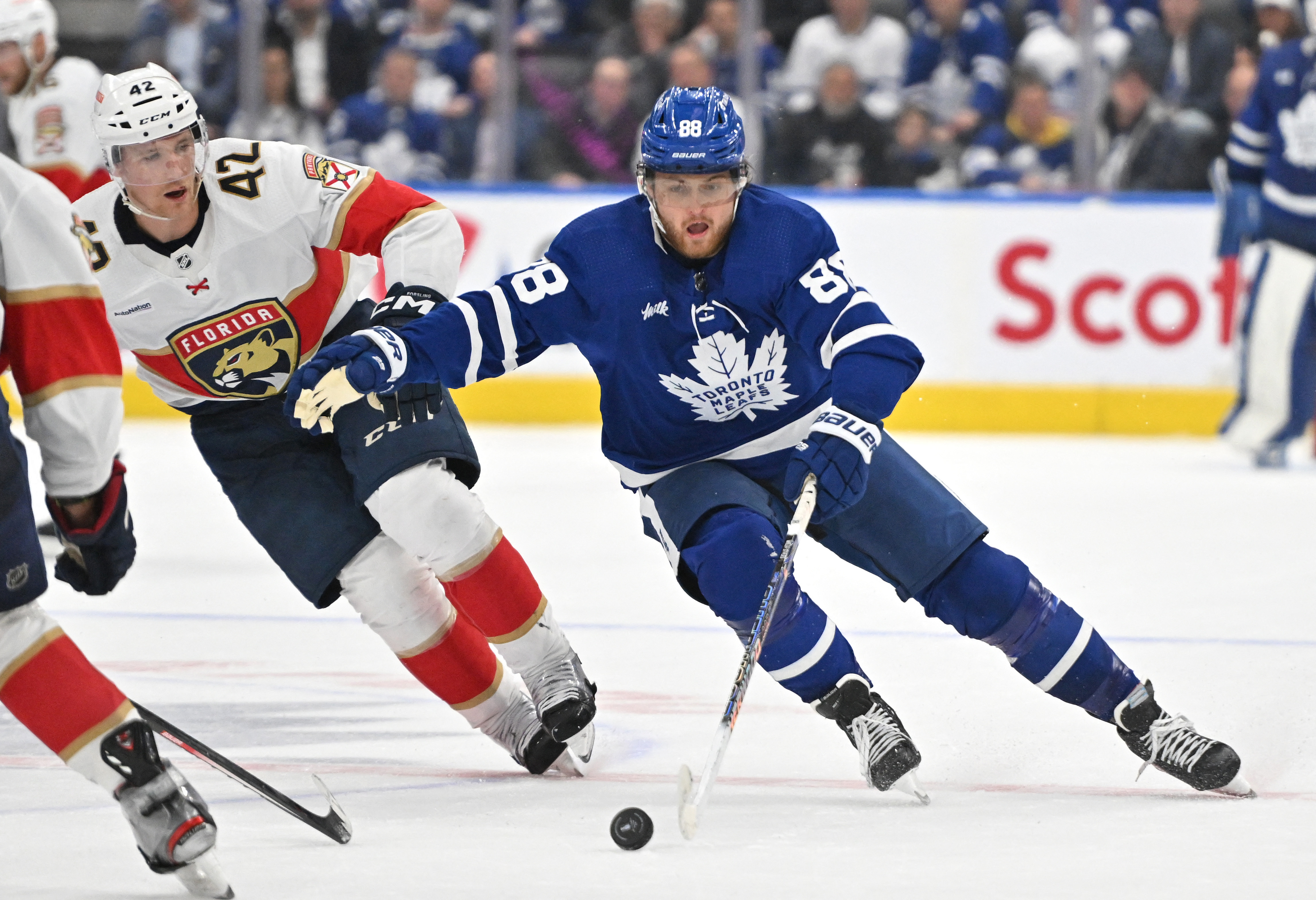 OT win gives Panthers 3-0 lead over Maple Leafs