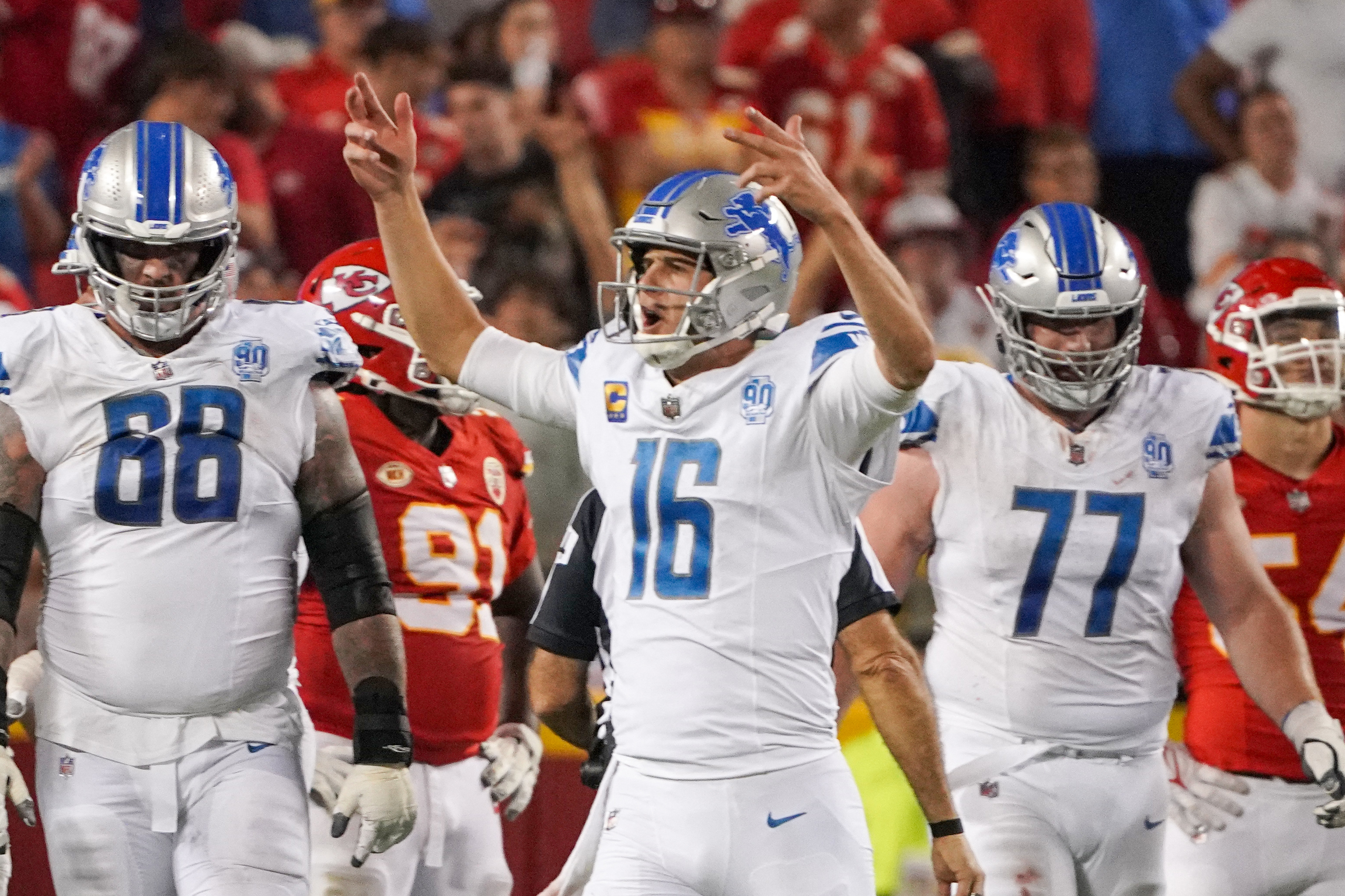 NFL: Lions spoil Chiefs' celebration of Super Bowl title by rallying for a  21-20 win in opener