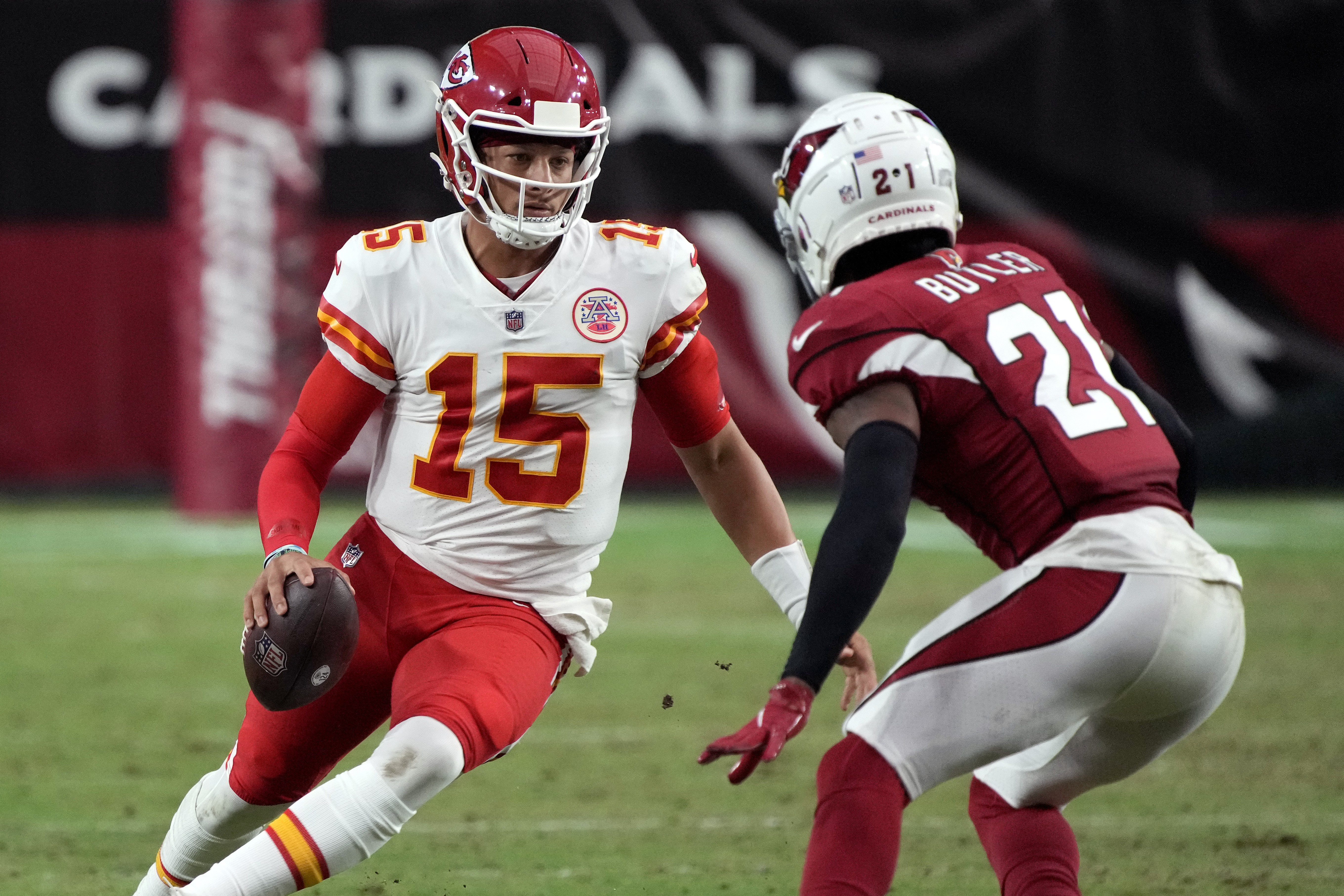 Chiefs rebuild O-line to protect Mahomes, fend off rivals - The