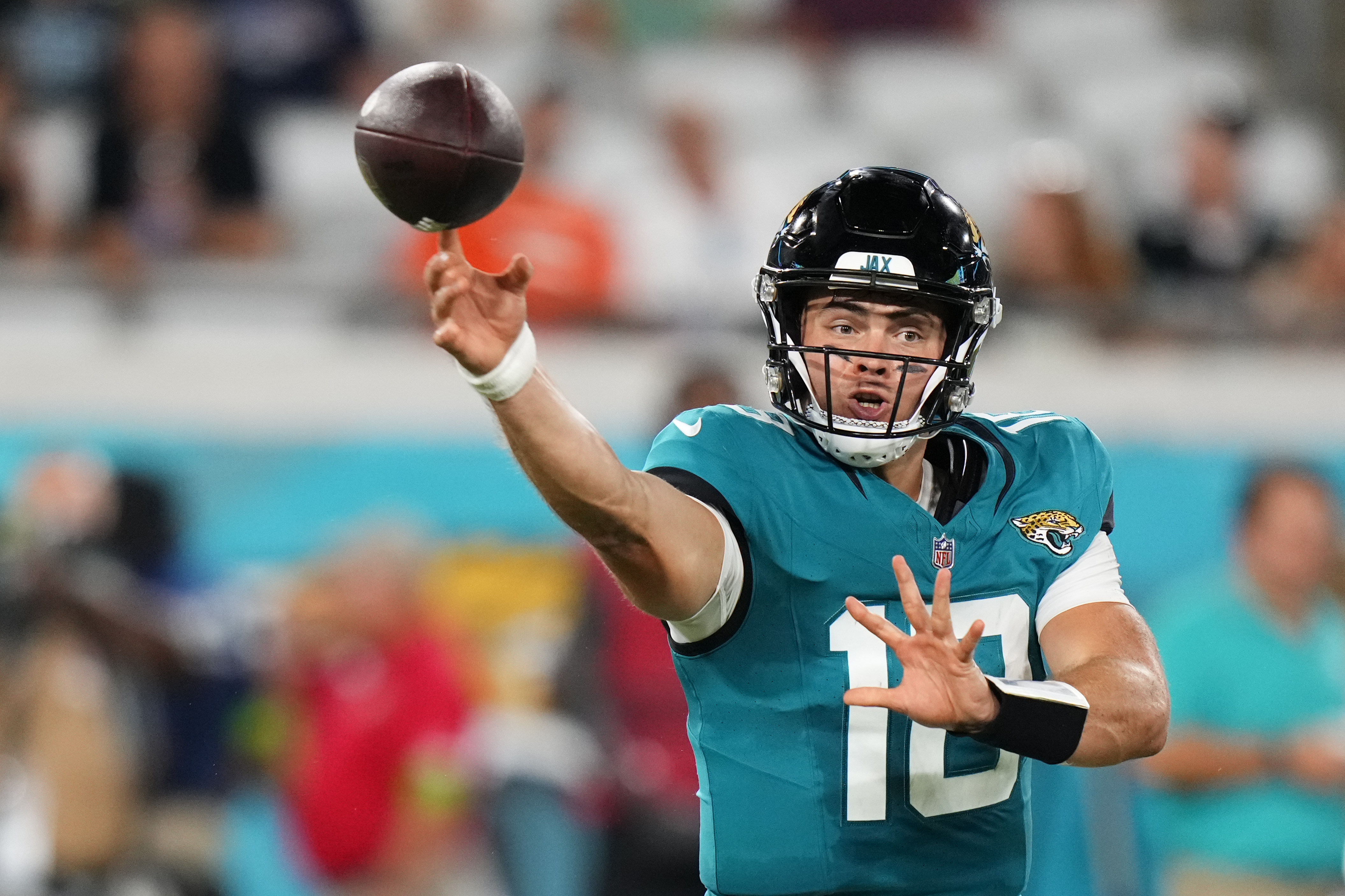 Report: Jaguars waive Canadian QB Nathan Rourke