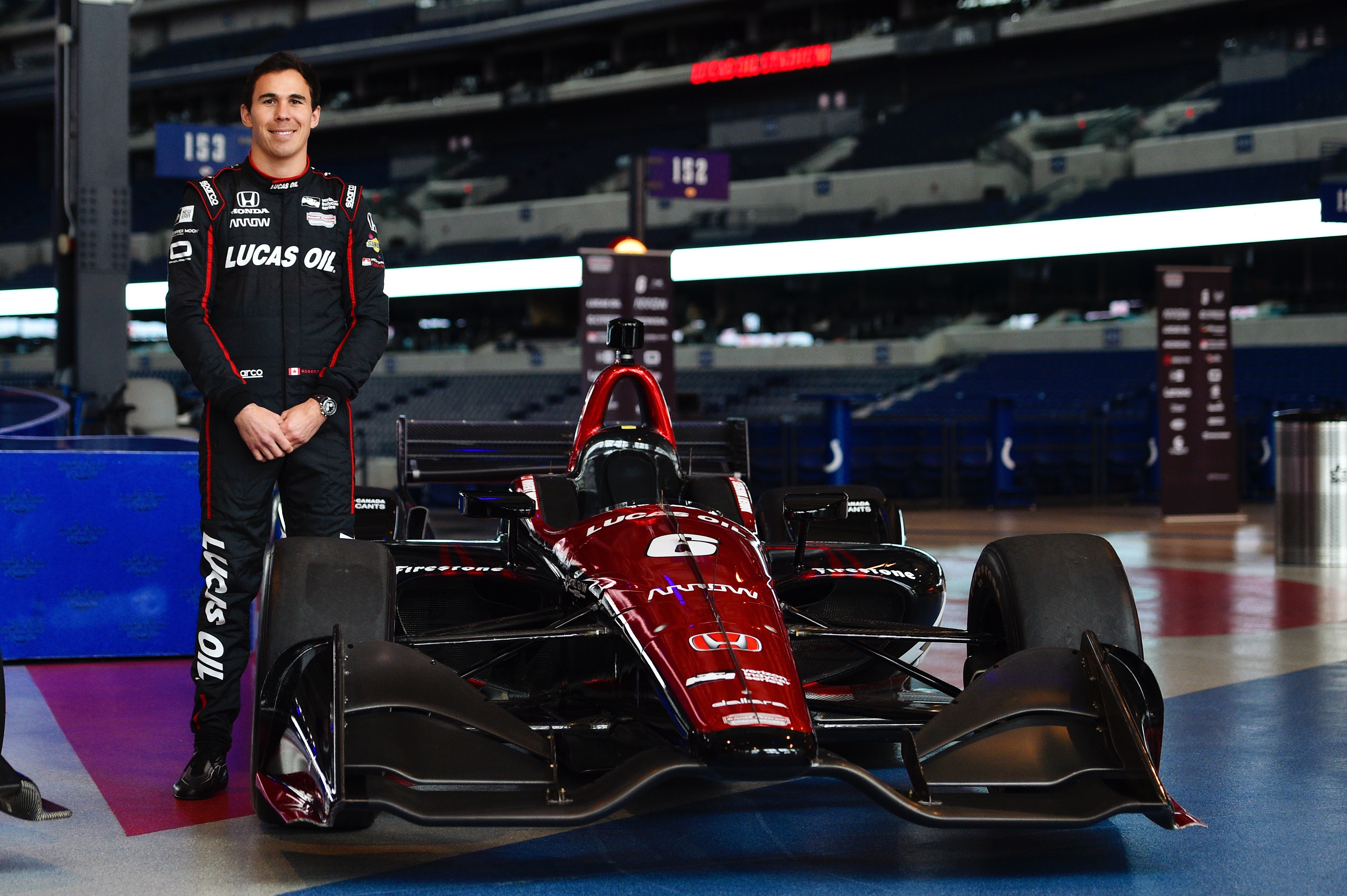 This is the unique hand-control setup Robert Wickens uses to win, Articles