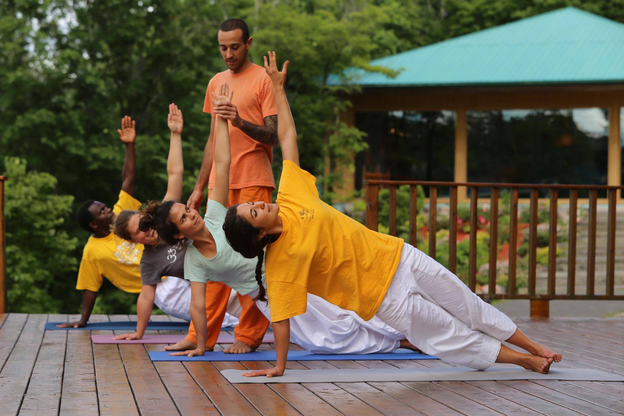 Contact Us, Sivananda Ashram Yoga Ranch, Yoga