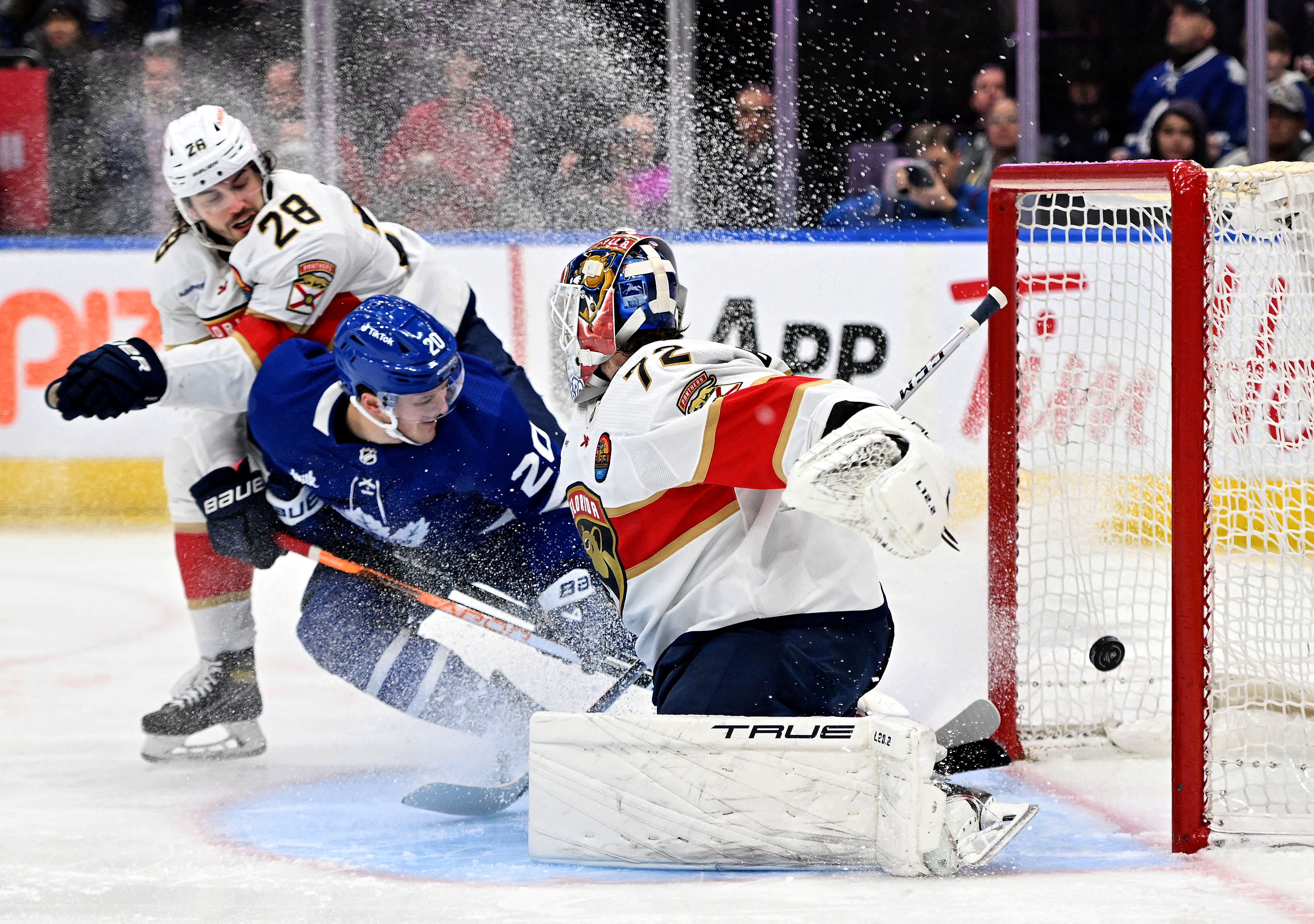 Maple Leafs goalie Matt Murray returns to practice, says he 'feels great' -  The Globe and Mail