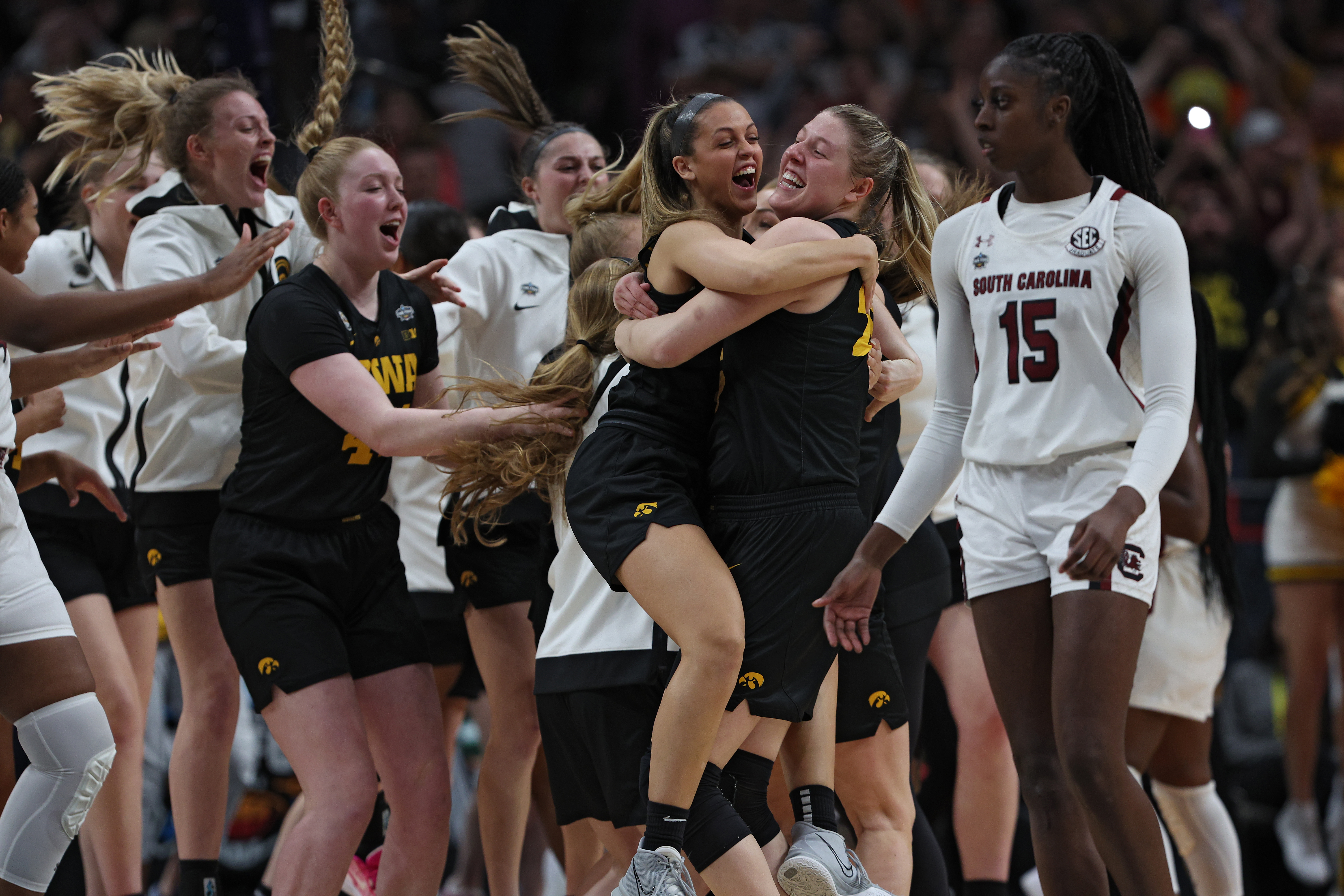Led by Caitlin Clark, Iowa ends South Carolina's perfect season in