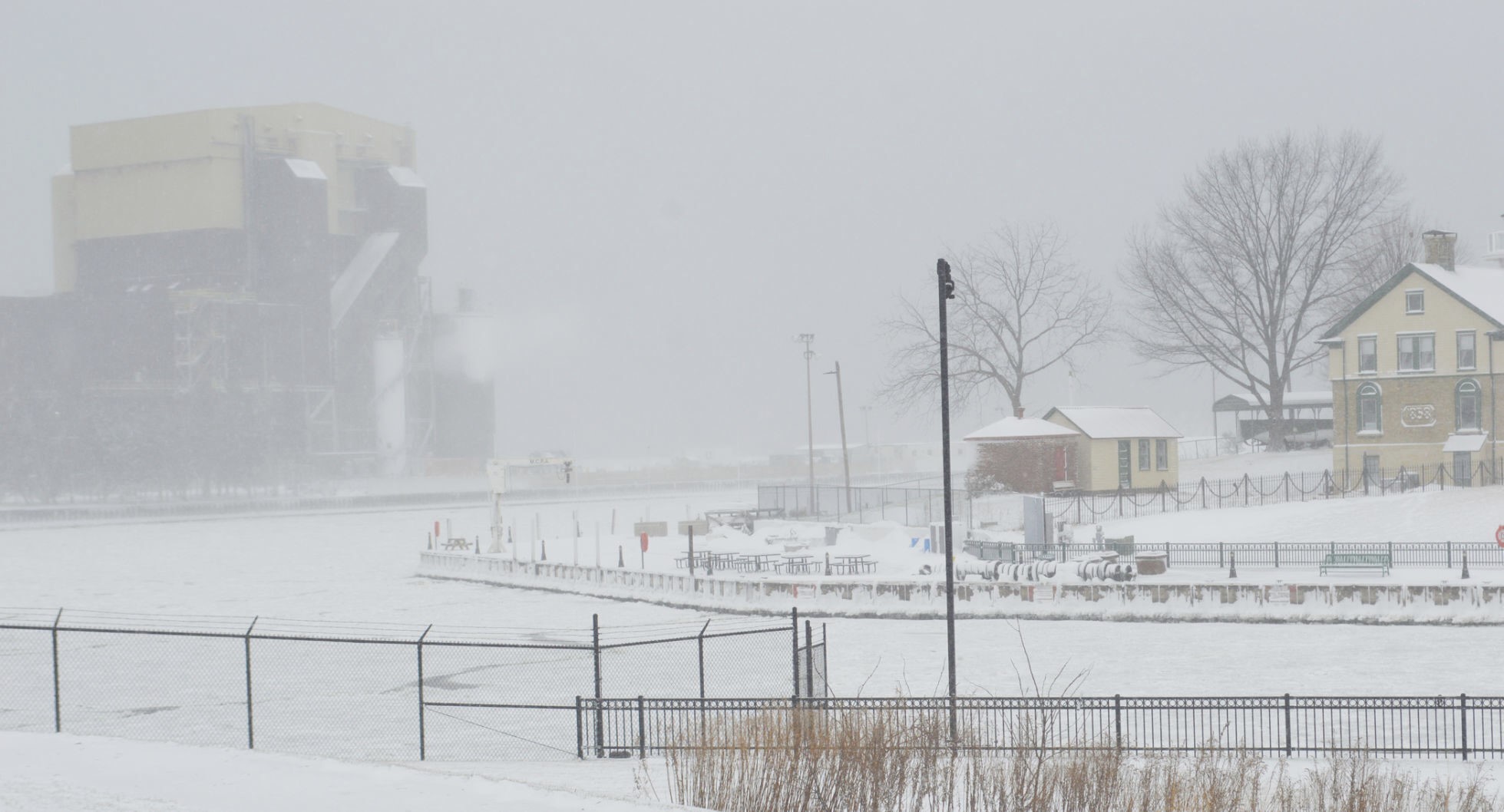 Military police enforce driving ban in snow-stricken Buffalo