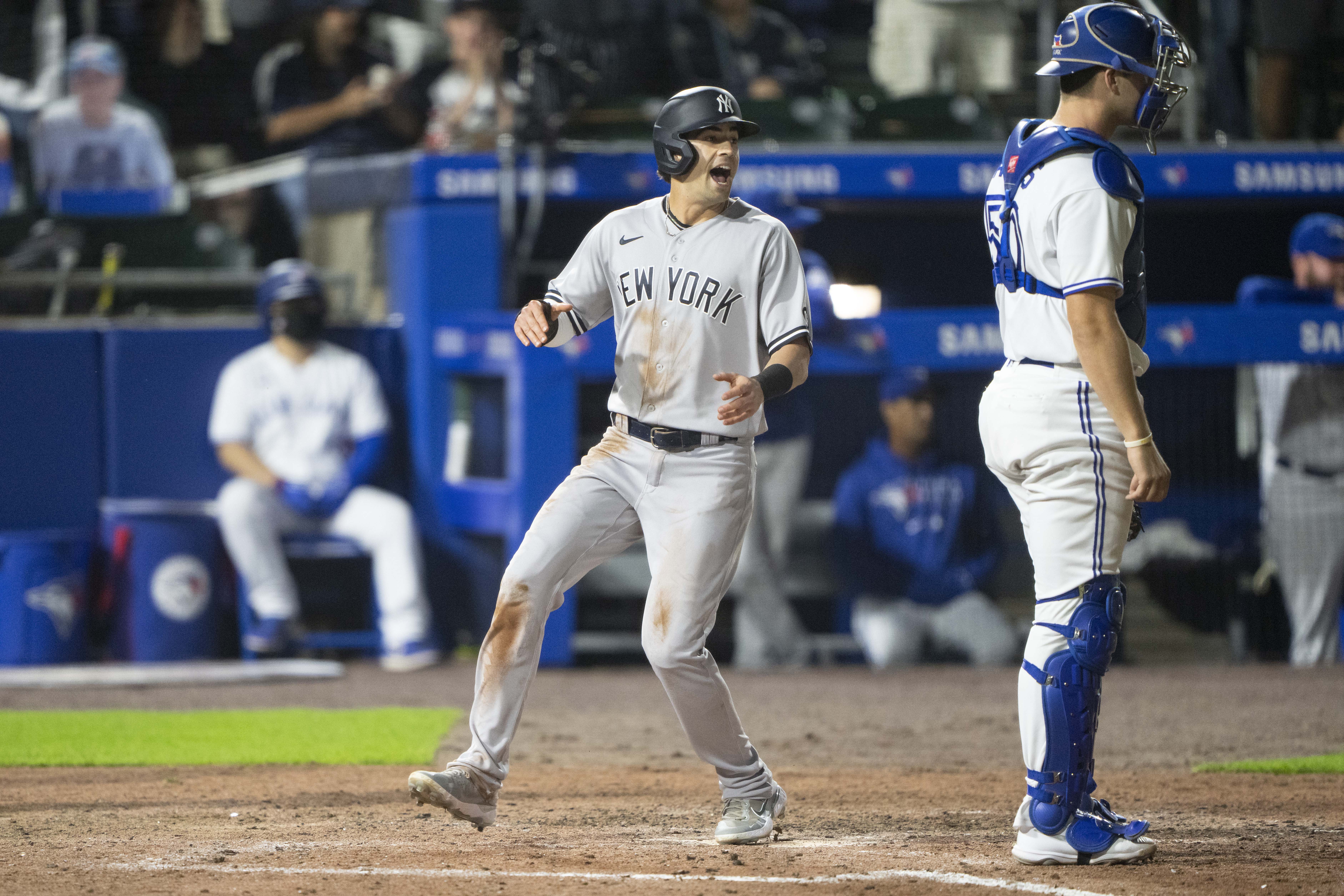 Frazier snaps tie, Yankees come back to beat Blue Jays 6-5