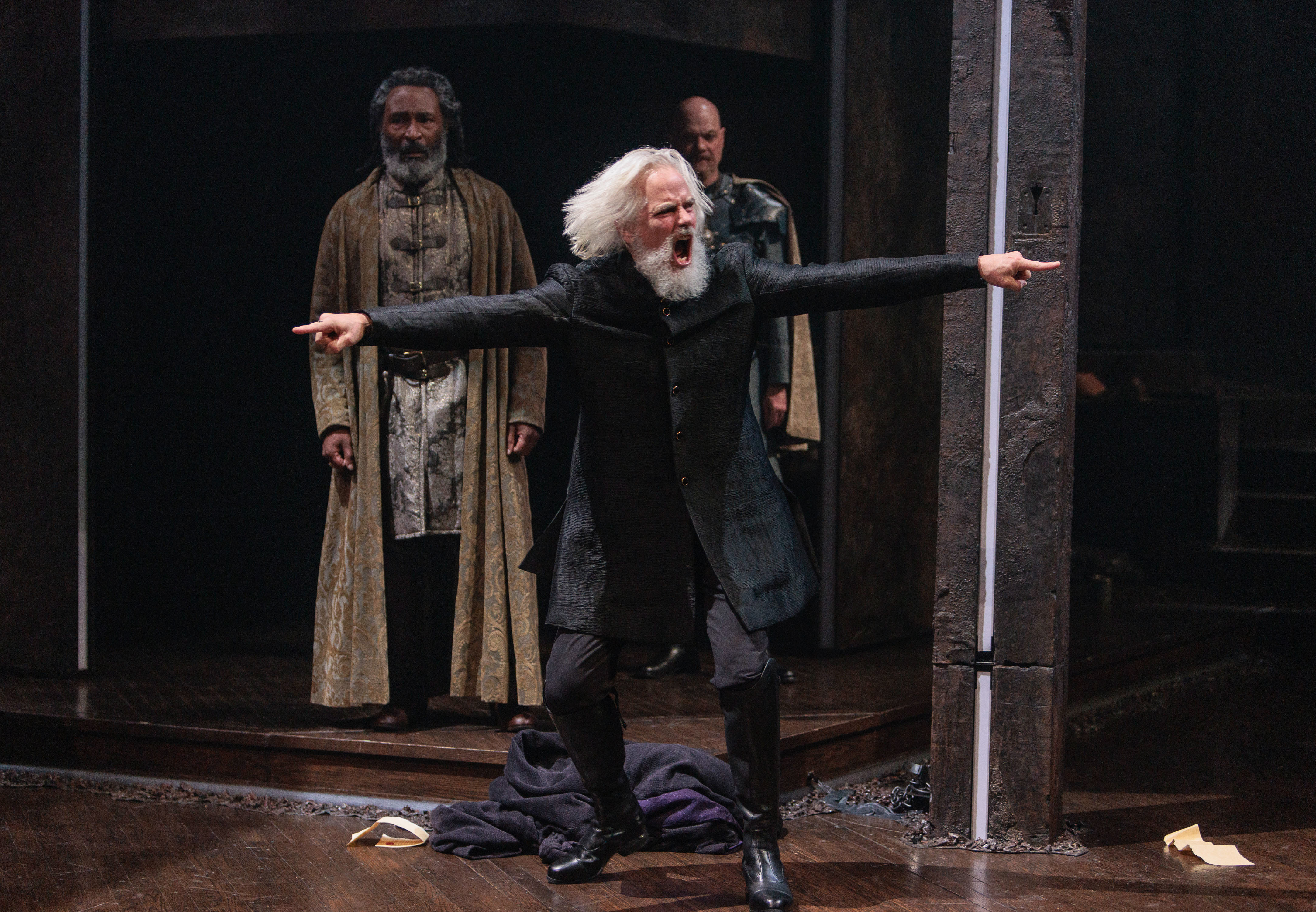 Review: Paul Gross is non-stop watchable as King Lear at Stratford Festival  - The Globe and Mail