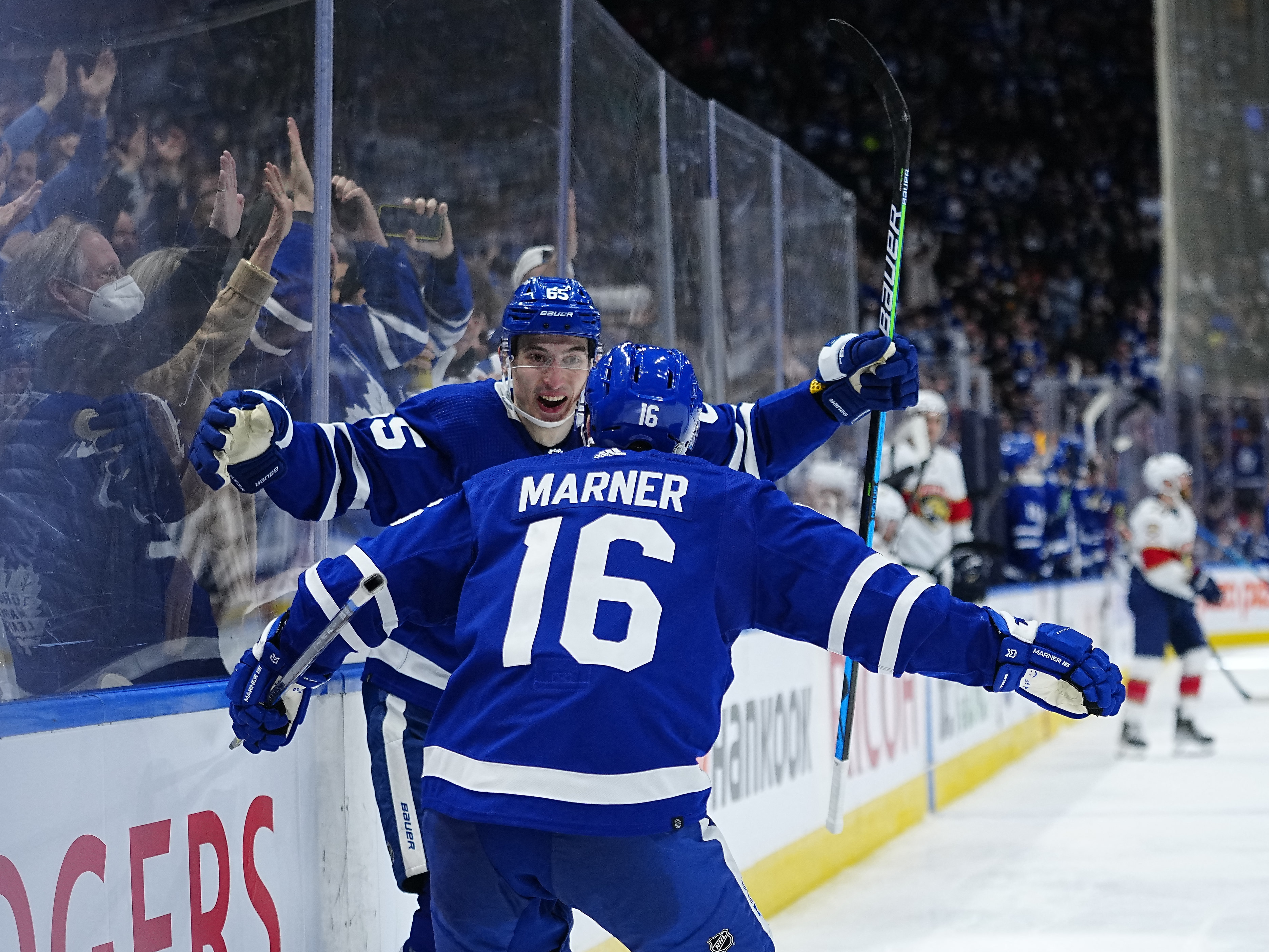 Matthews, Marner lift Maple Leafs to come-from-behind win over
