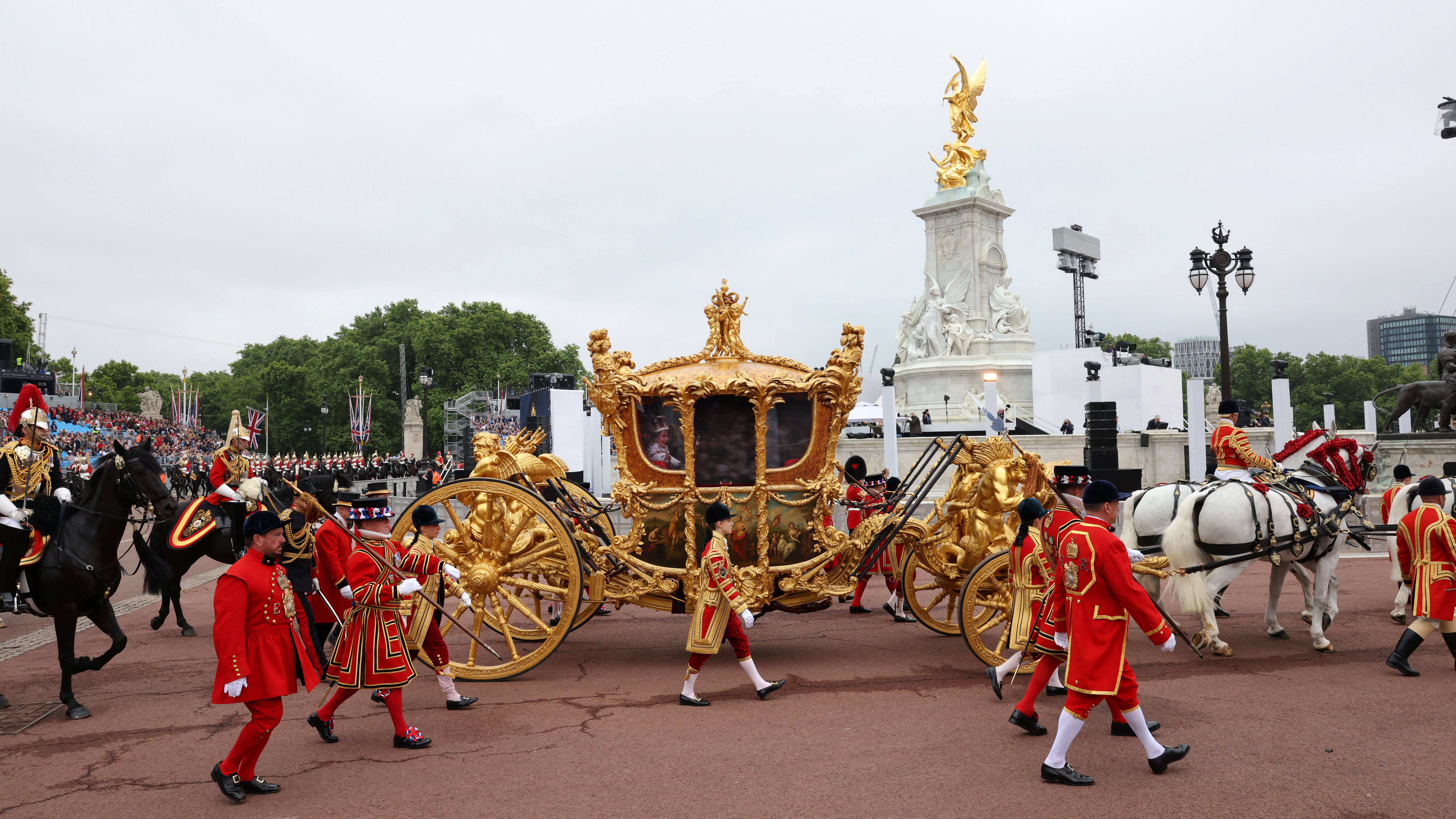 PHOTO GALLERY: Royal Celebration