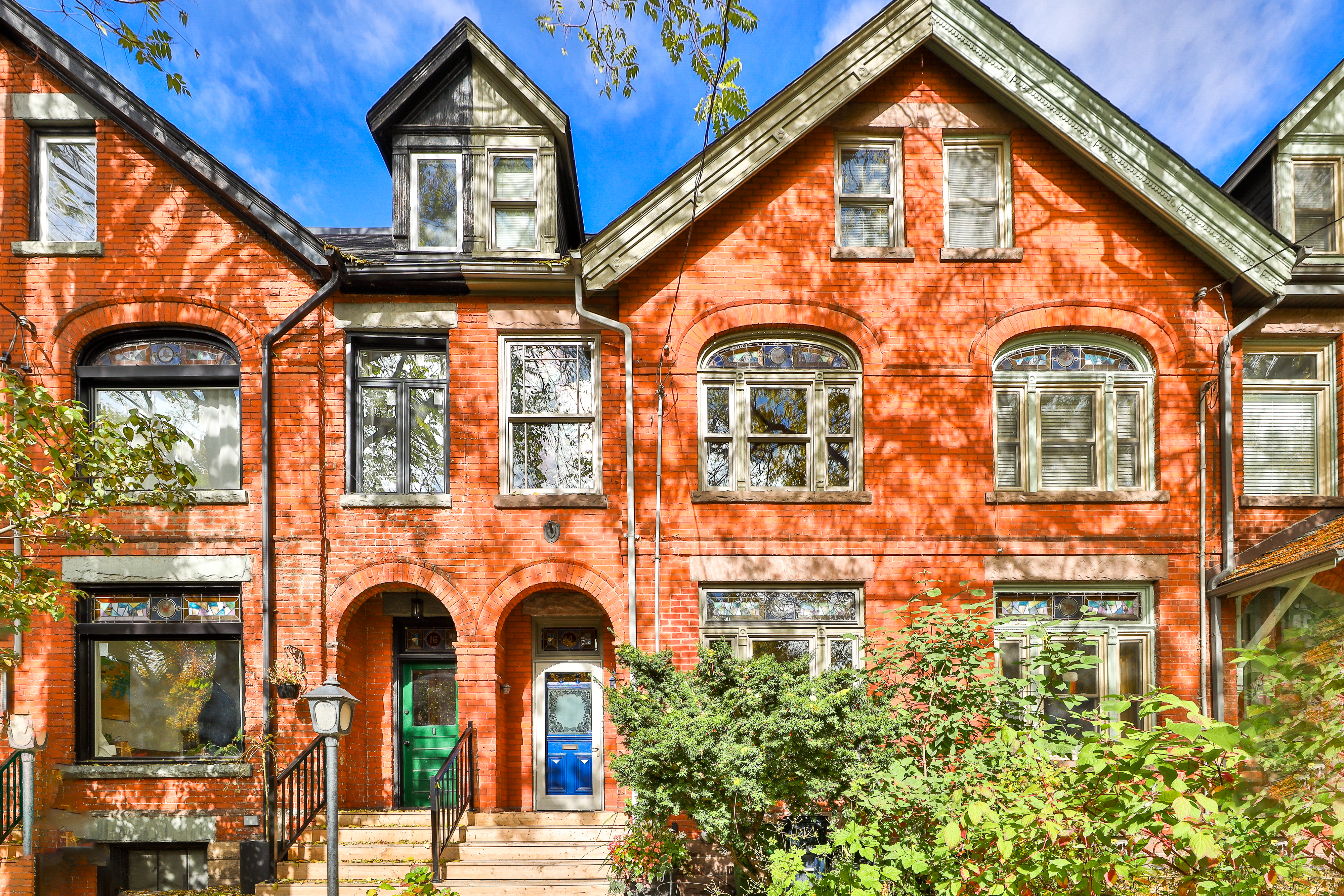 south parkdale real estate