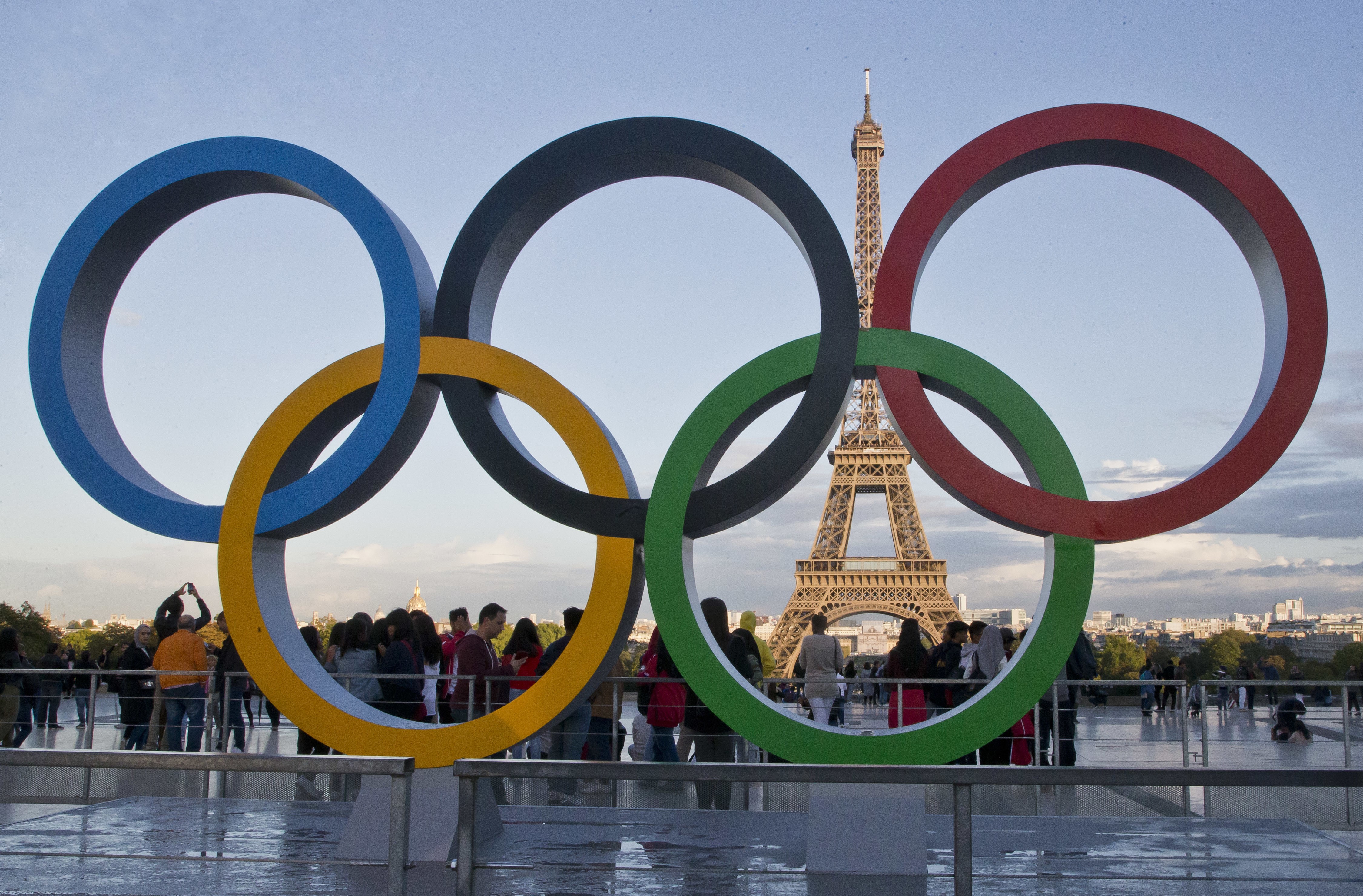 Other Sports: LVMH CEO: Talks ongoing over 2024 Paris Olympics