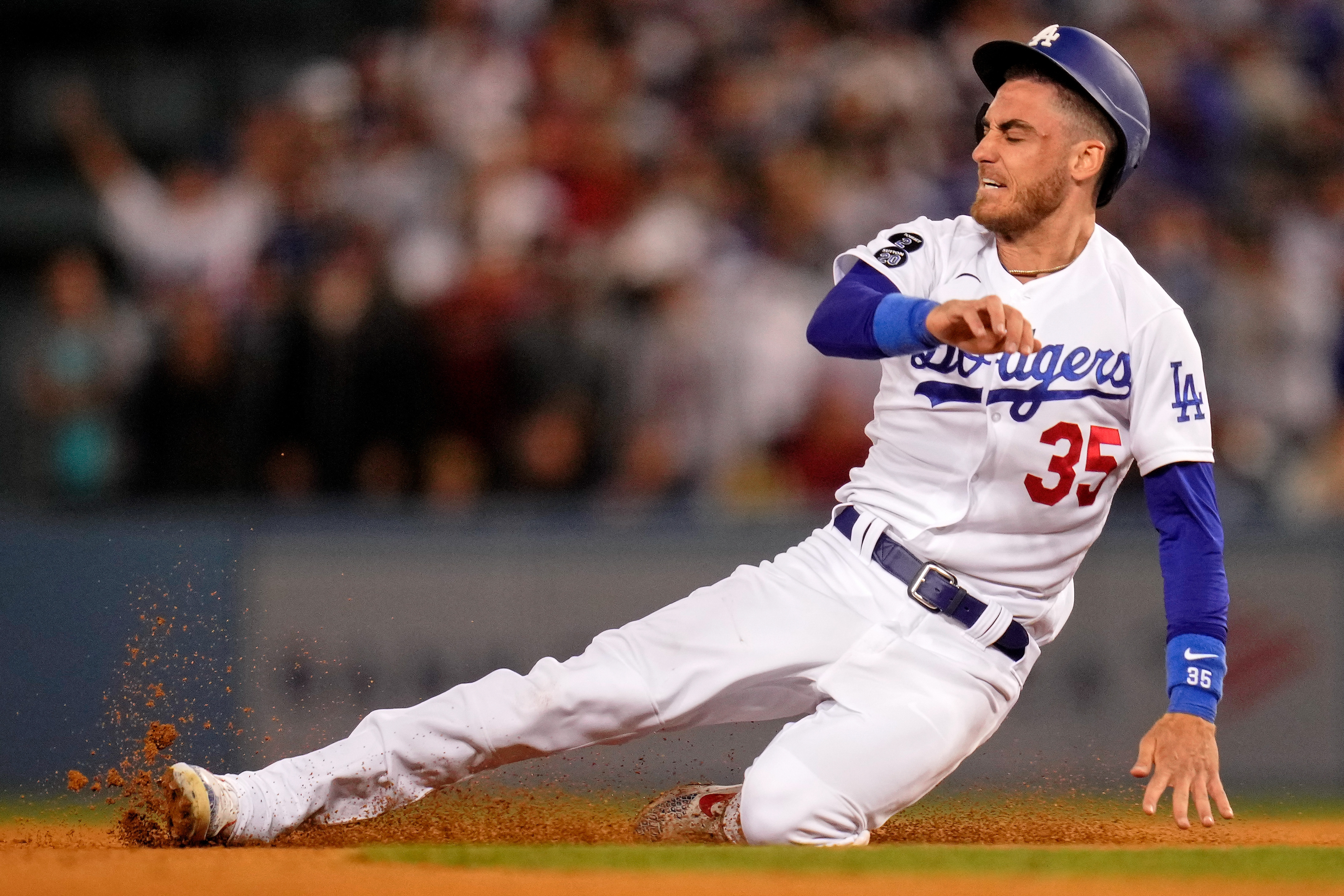 Chris Taylor's walk-off home run sends Dodgers past Cardinals in NL  wild-card game
