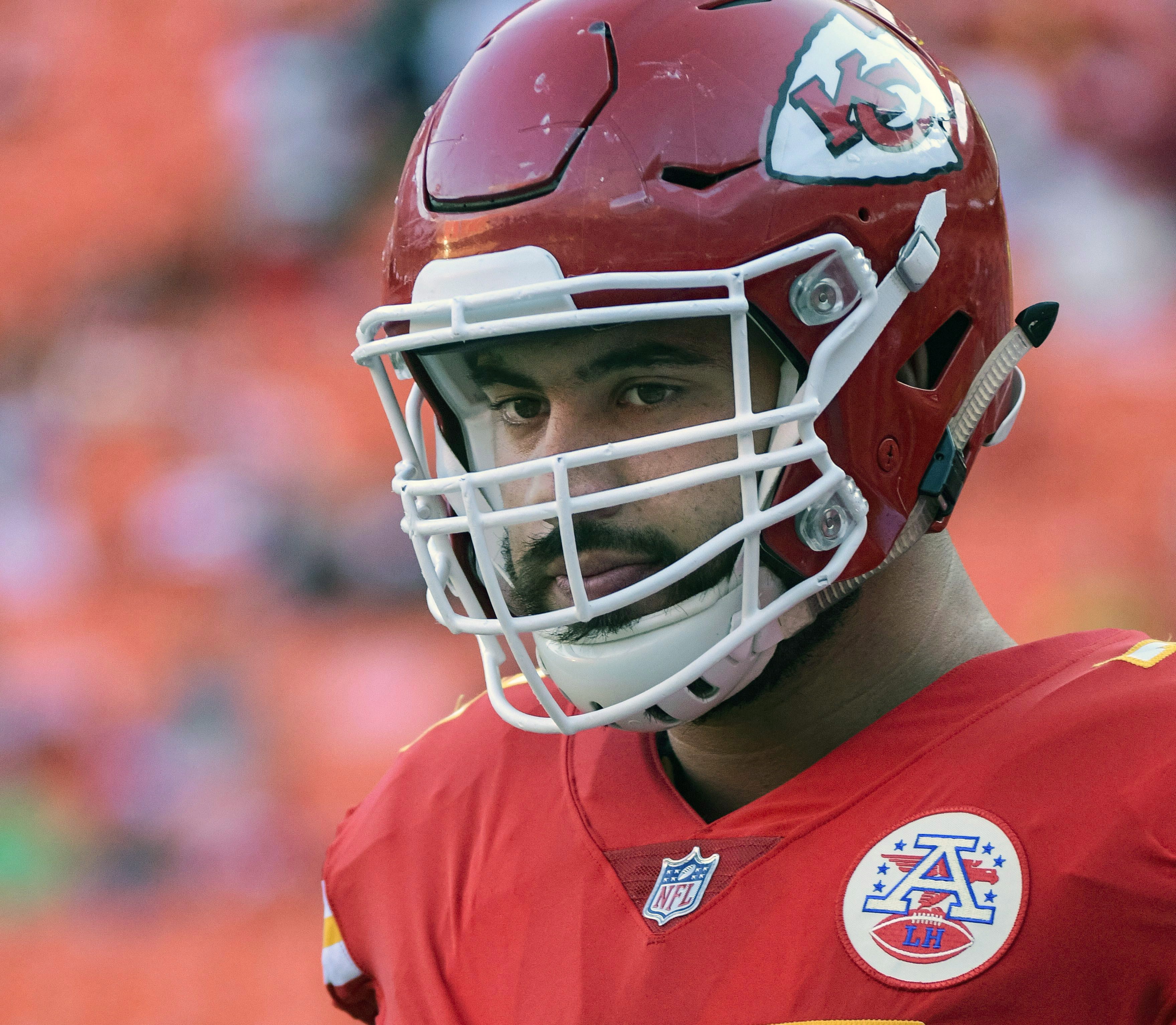 Canadian Laurent Duvernay-Tardif traded to New York Jets in deal with  Kansas City Chiefs - The Globe and Mail