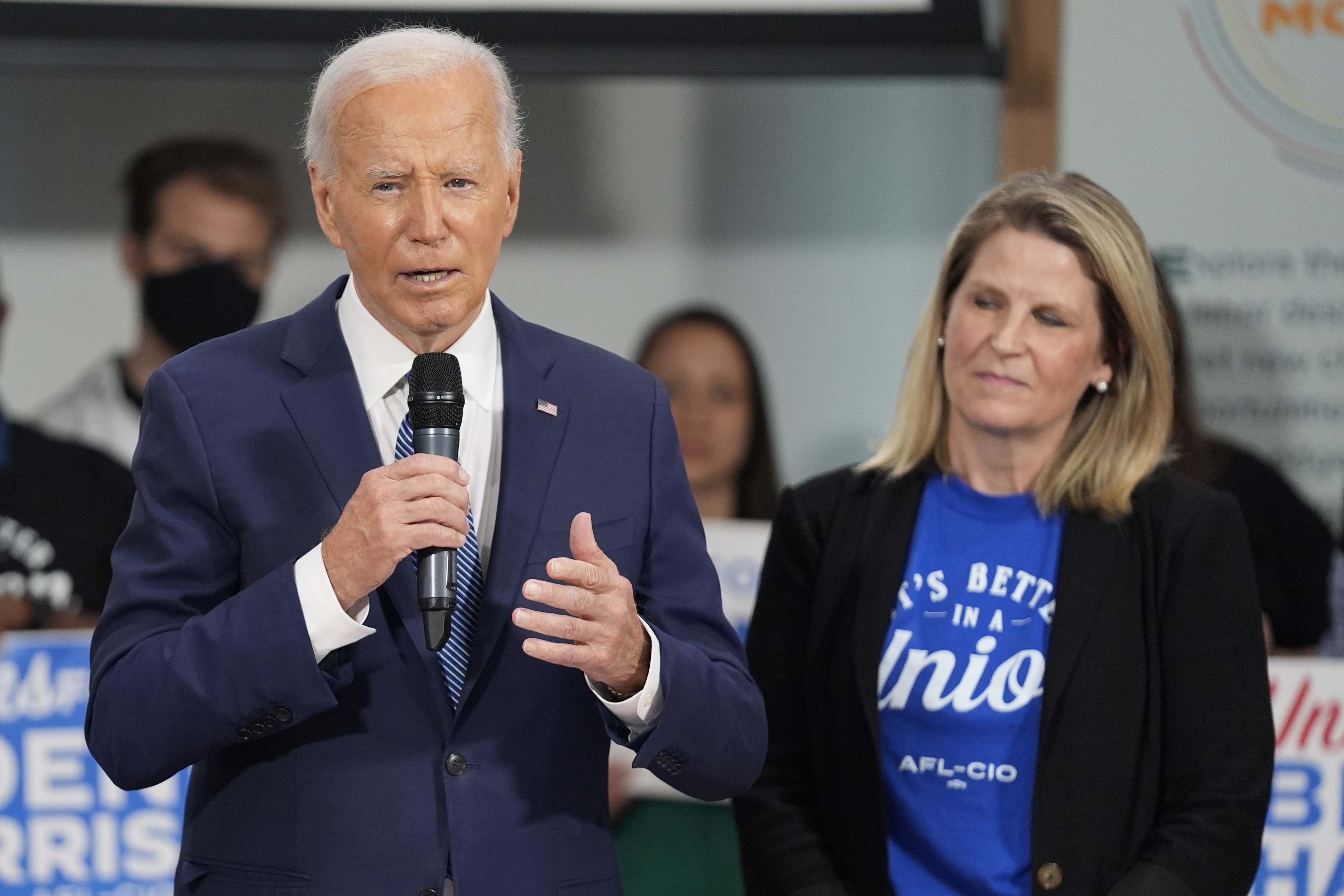 A defiant Biden borrows some tactics from his rival as he tries to put  debate debacle behind him - The Globe and Mail