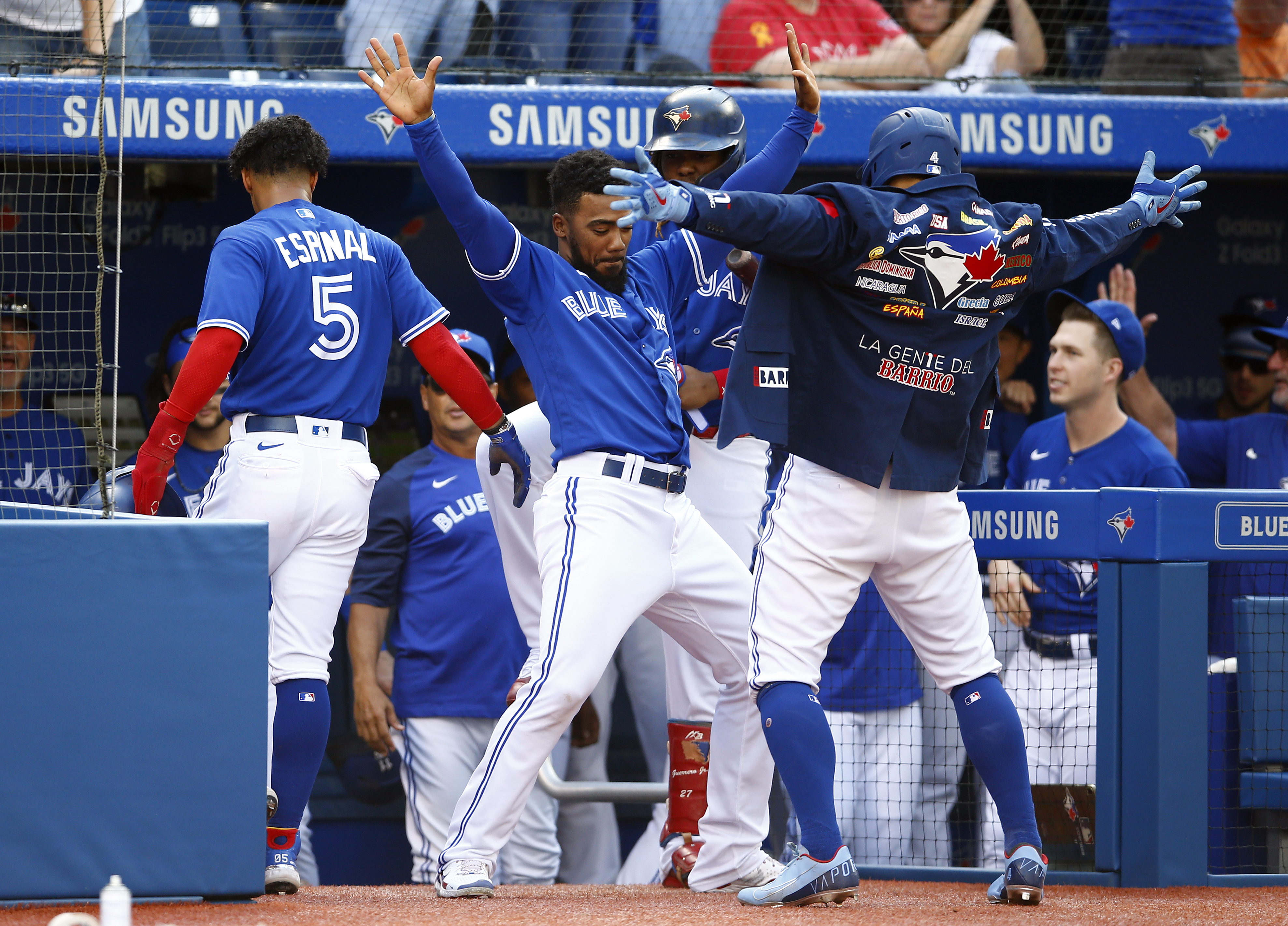 Guerrero's 11th homer in Bronx leads Blue Jays over Yankees 6-1