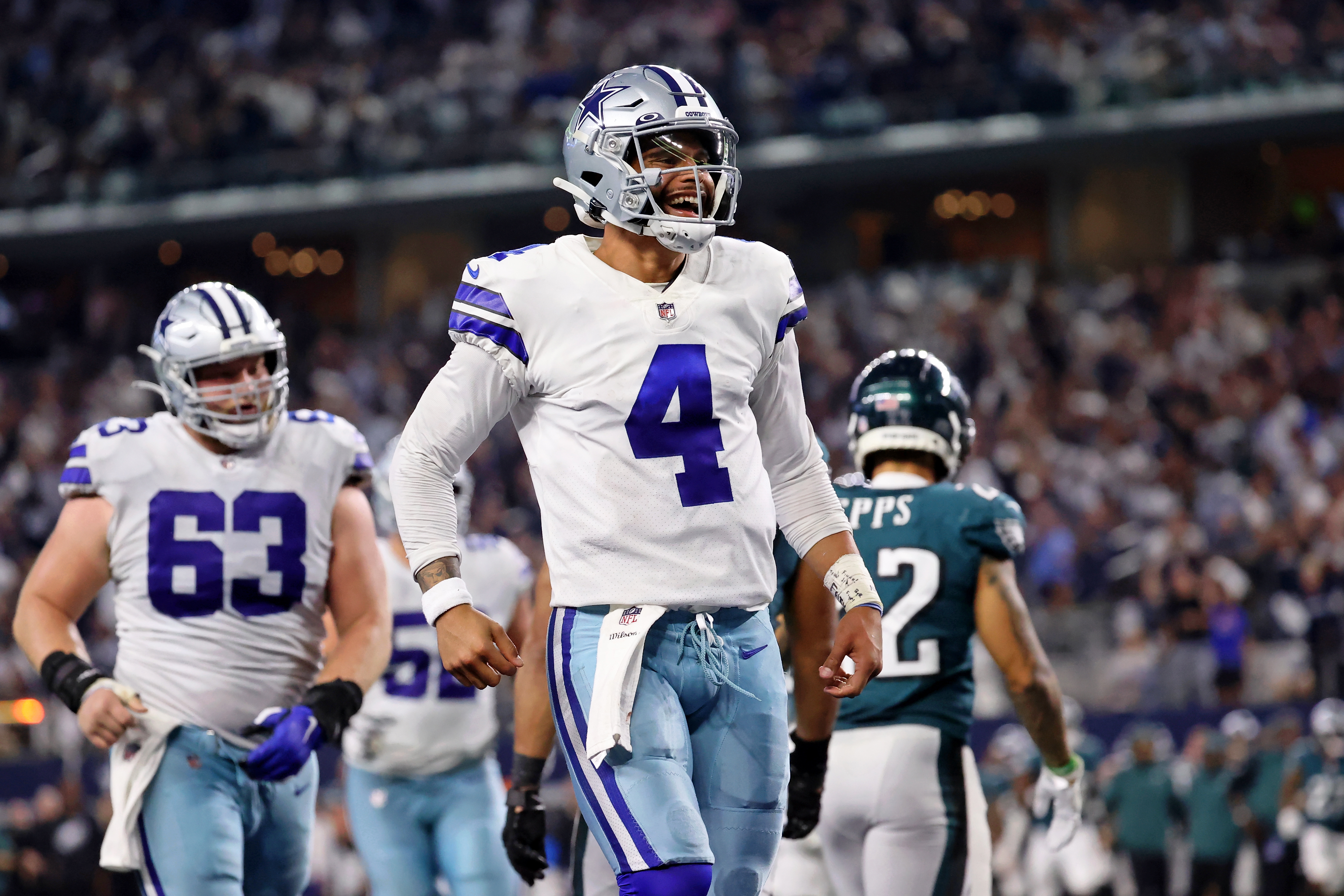 Dak Prescott digs early hole for Cowboys with 2 1st-half