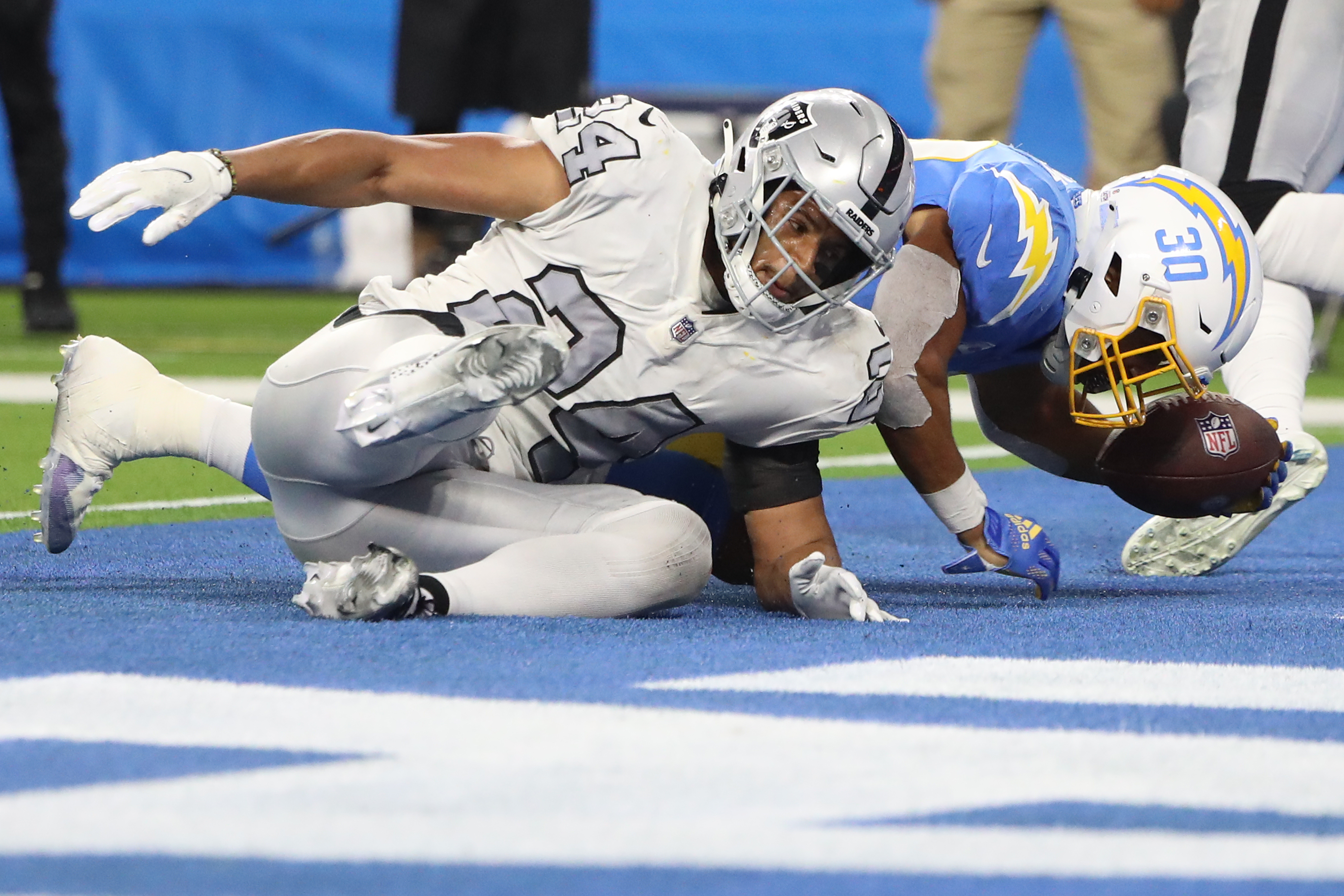 Herbert, Ekeler propel Chargers to 28-14 win over Raiders