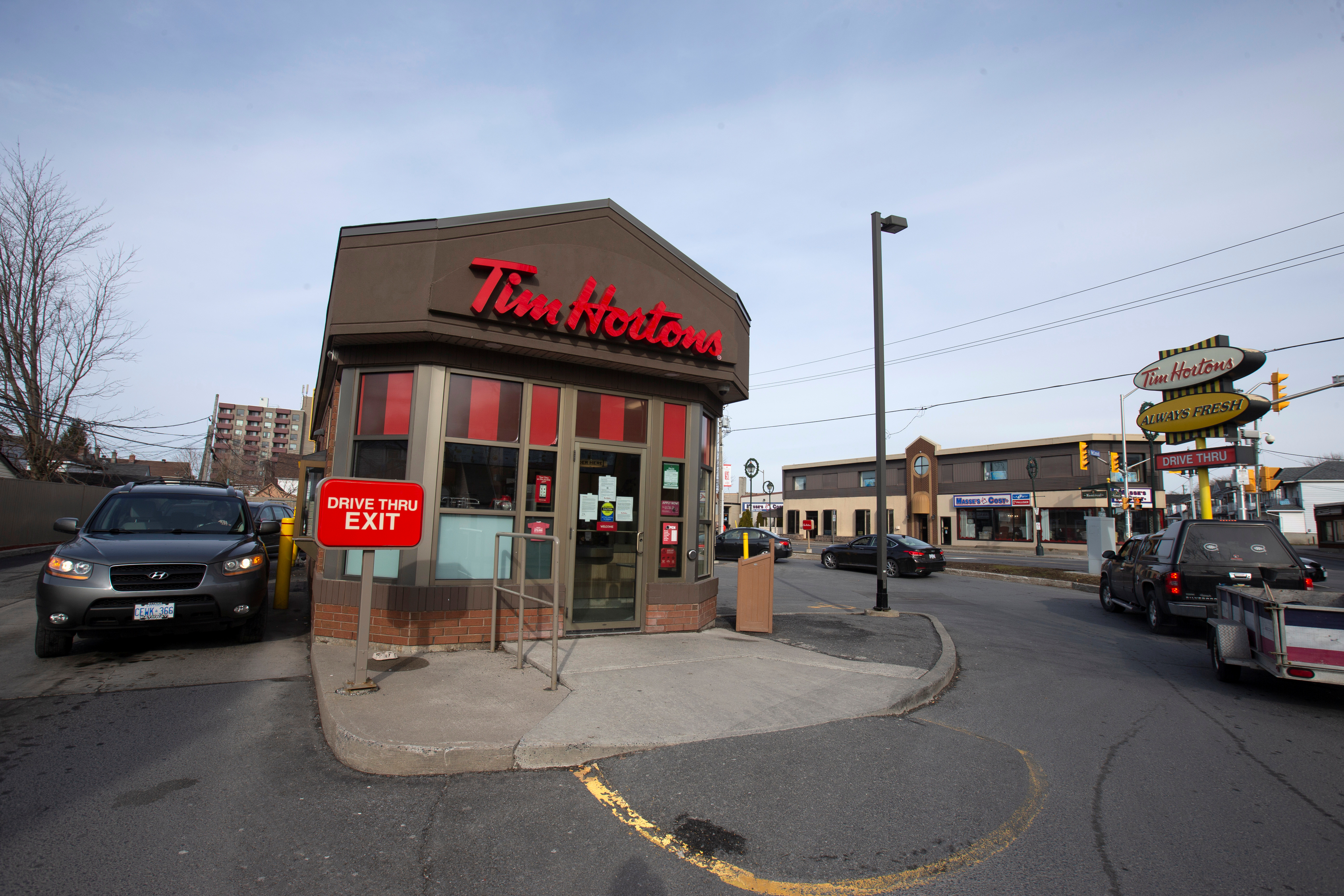 Tim Hortons reducing service to only take-out, drive-thru and delivery