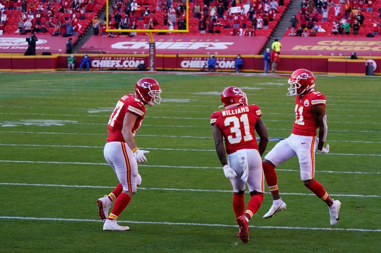 Chiefs clinch playoff berth, win AFC West division in Week 16