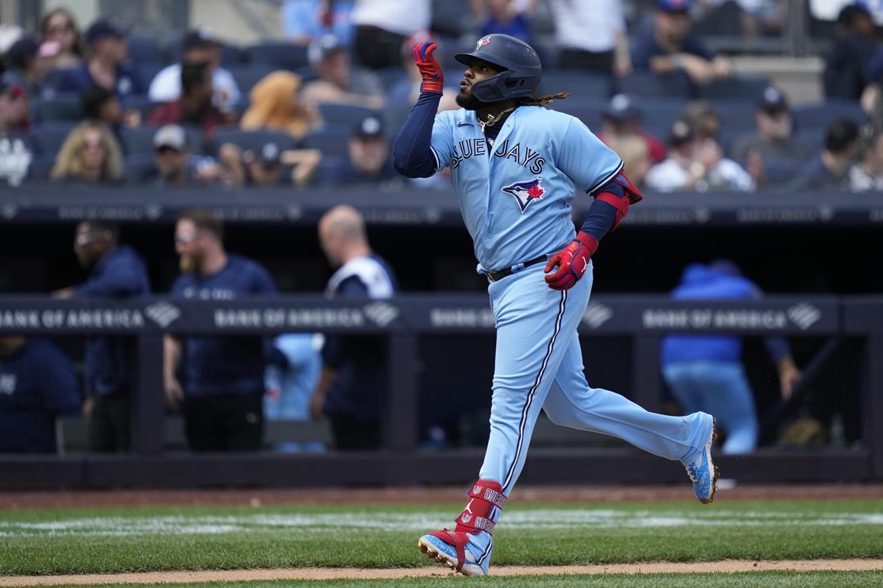 Blue Jays take series at Yankee Stadium on Gausman gem and Guerrero Jr.,  Varsho homers