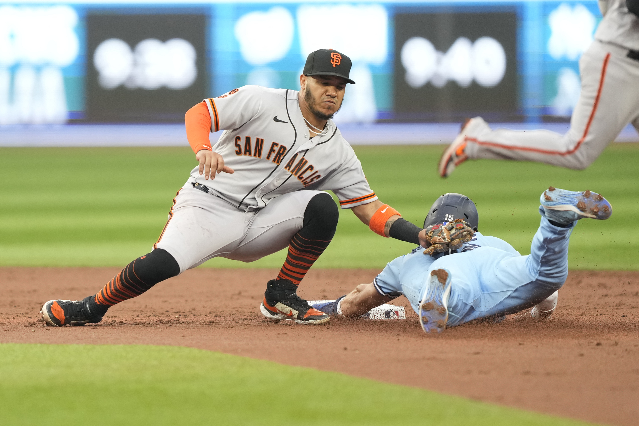 What the Giants lose with Kevin Gausman – KNBR