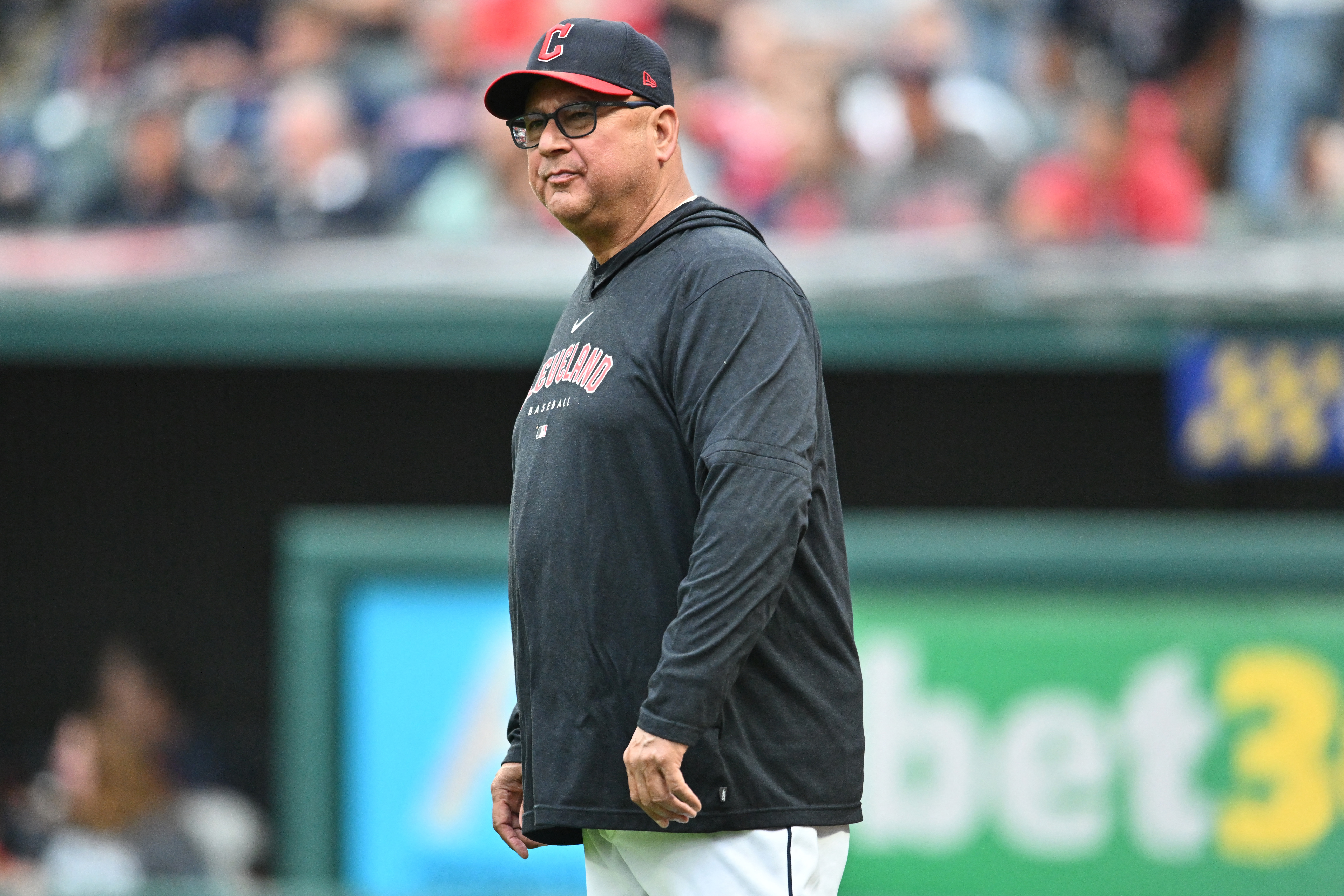 Guardians manager Terry Francona hospitalized after feeling ill